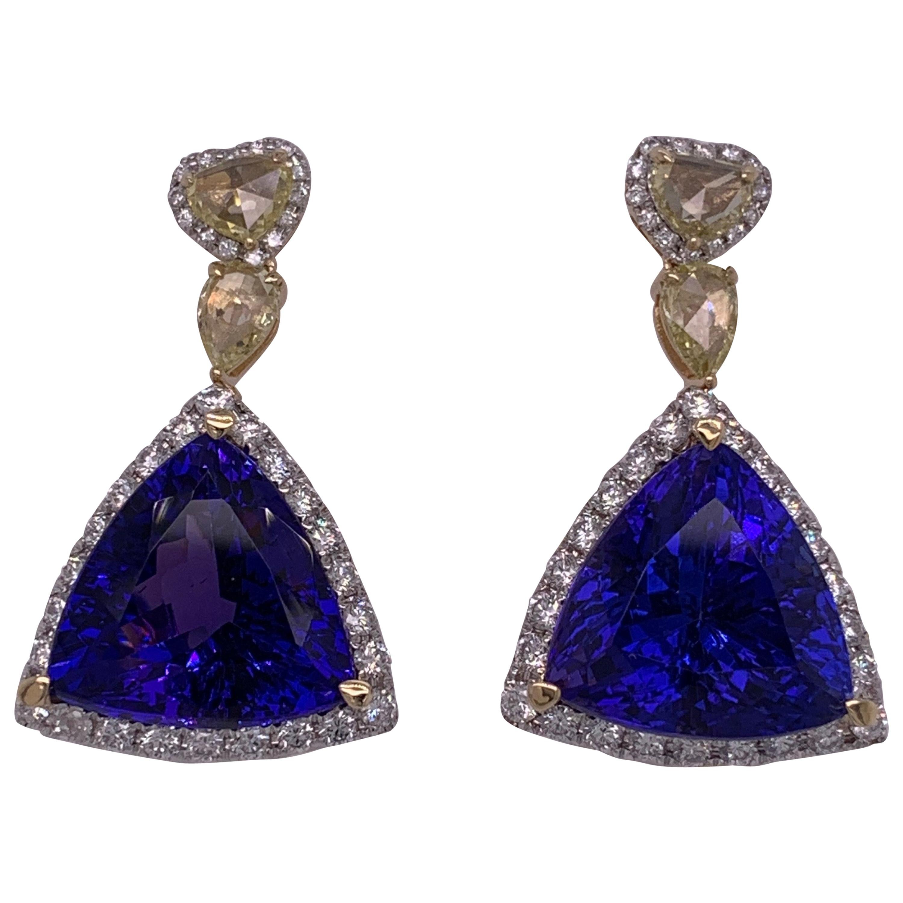 15.83 Carat Tanzanite Dangle Earrings with Yellow and White Diamond For Sale