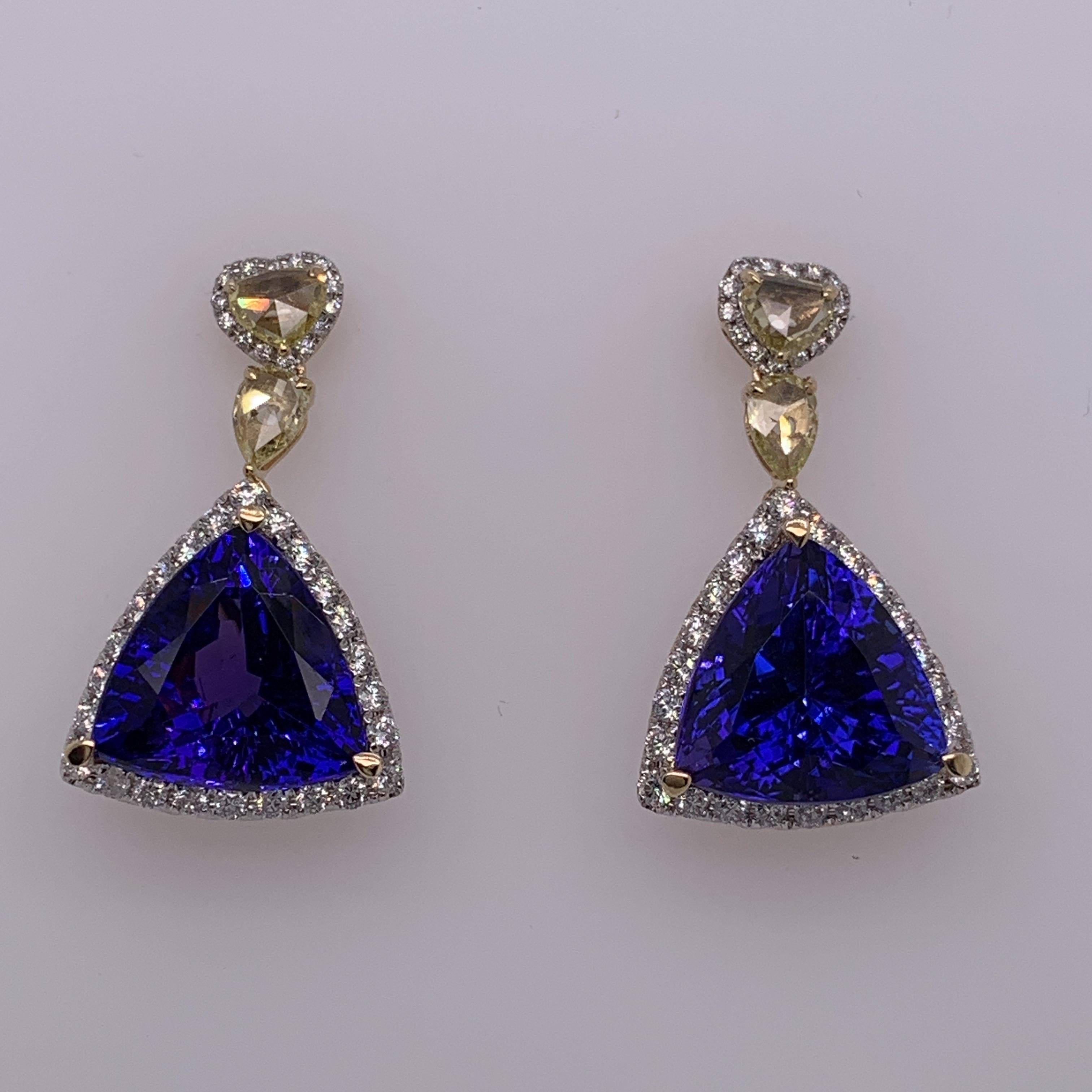 Women's 15.83 Carat Tanzanite Dangle Earrings with Yellow and White Diamond For Sale