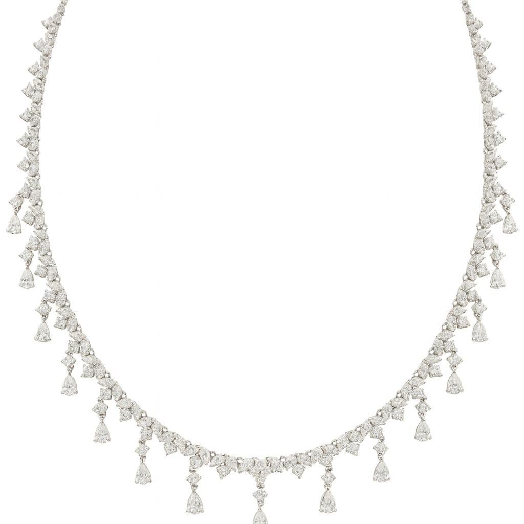 Collana di diamanti da 15,85 carati in oro bianco 18 carati In condizioni ottime in vendita a Chicago, IL