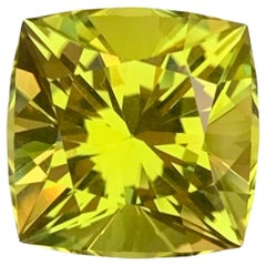 15.85 Carat Natural Loose Green Gold Lemon Quartz Square Shape Gemstone