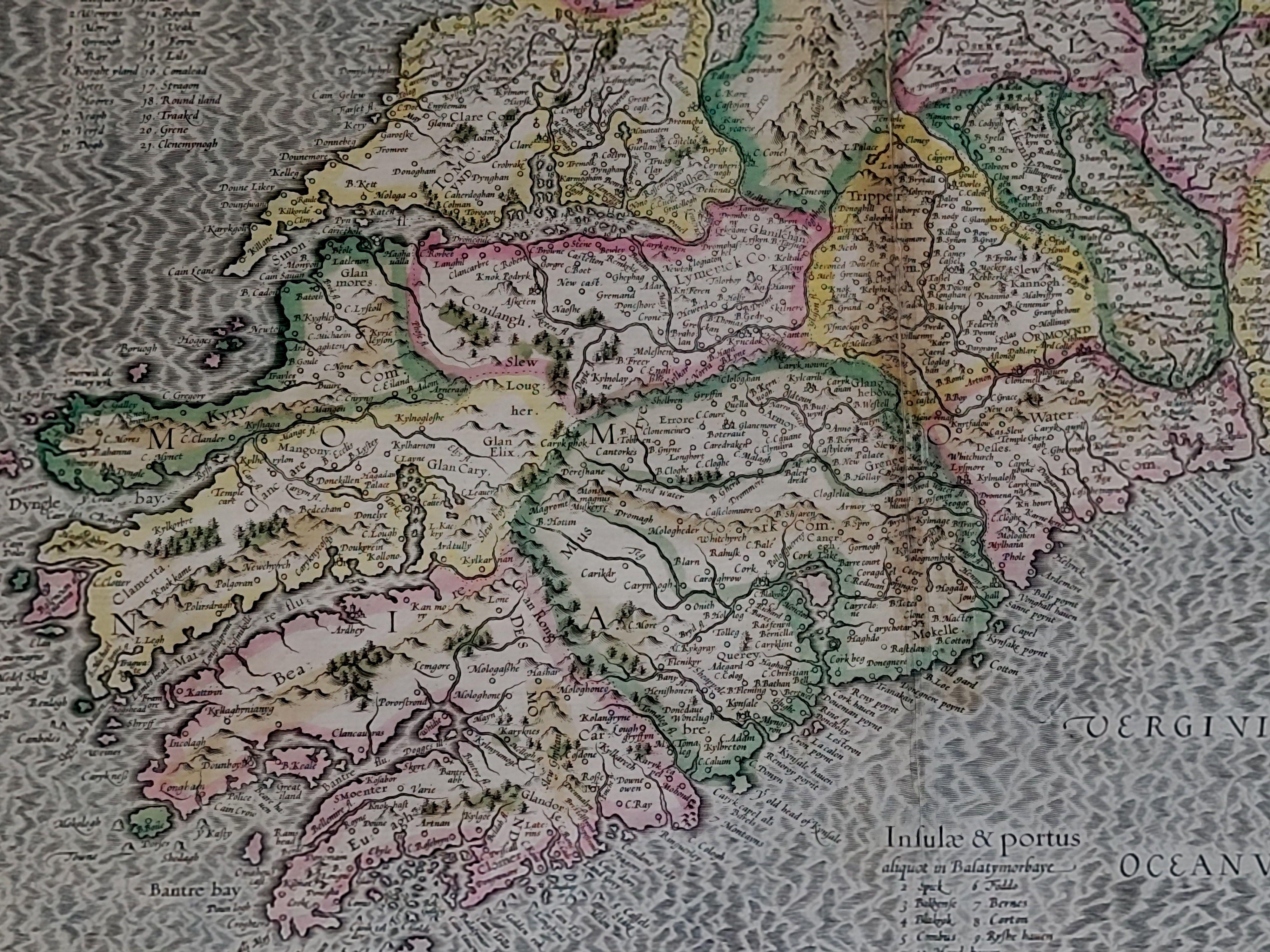 1585 Mercator-Karte Irlands, mit dem Titel „Irlandiae Regnvm“, handkolorierte Ric0006 (Gemalt) im Angebot
