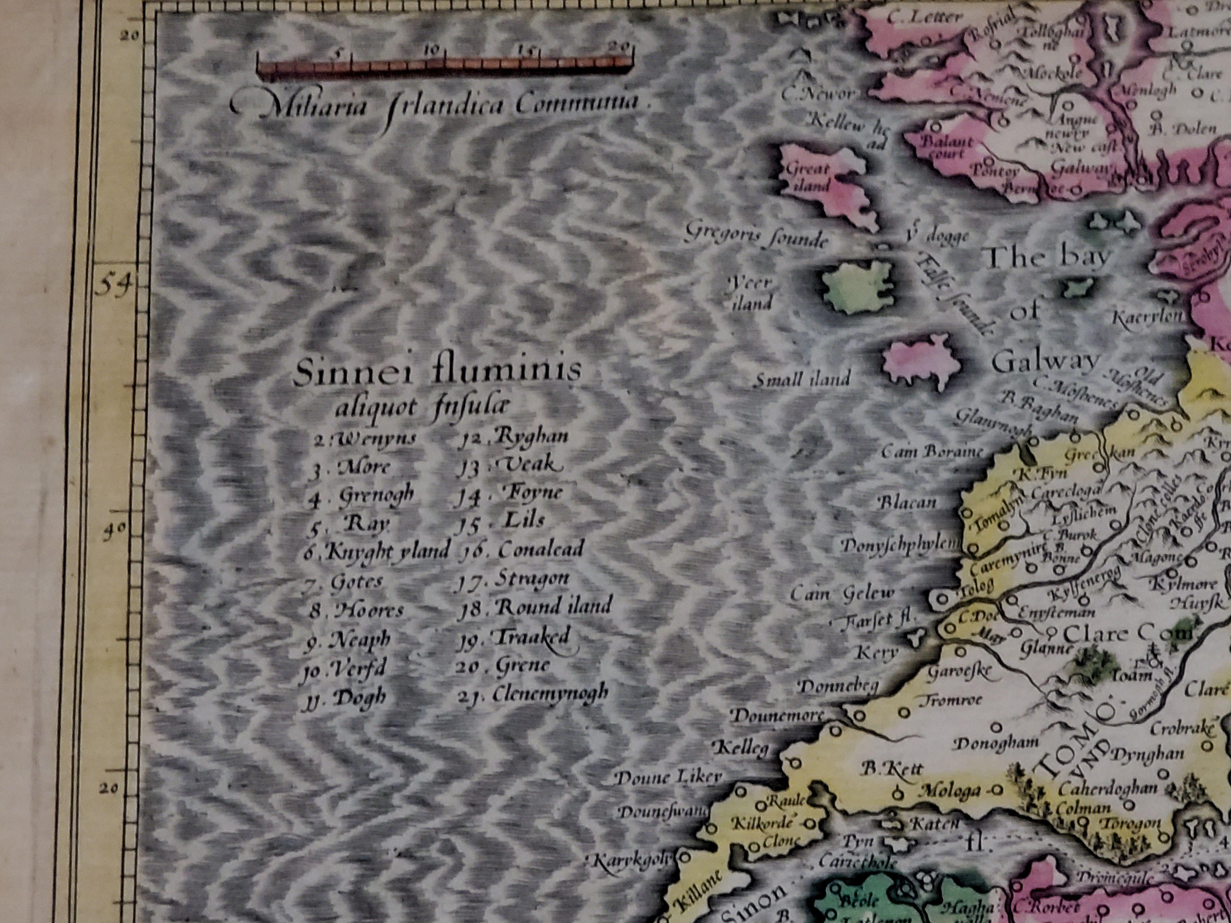 1585 Mercator-Karte Irlands, mit dem Titel „Irlandiae Regnvm“, handkolorierte Ric0006 im Zustand „Gut“ im Angebot in Norton, MA