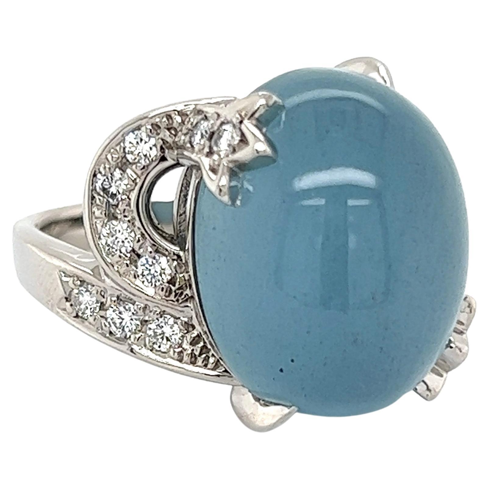 15.87 Carat Cabochon Aquamarine and Diamond Platinum Ring Estate Fine Jewelry For Sale