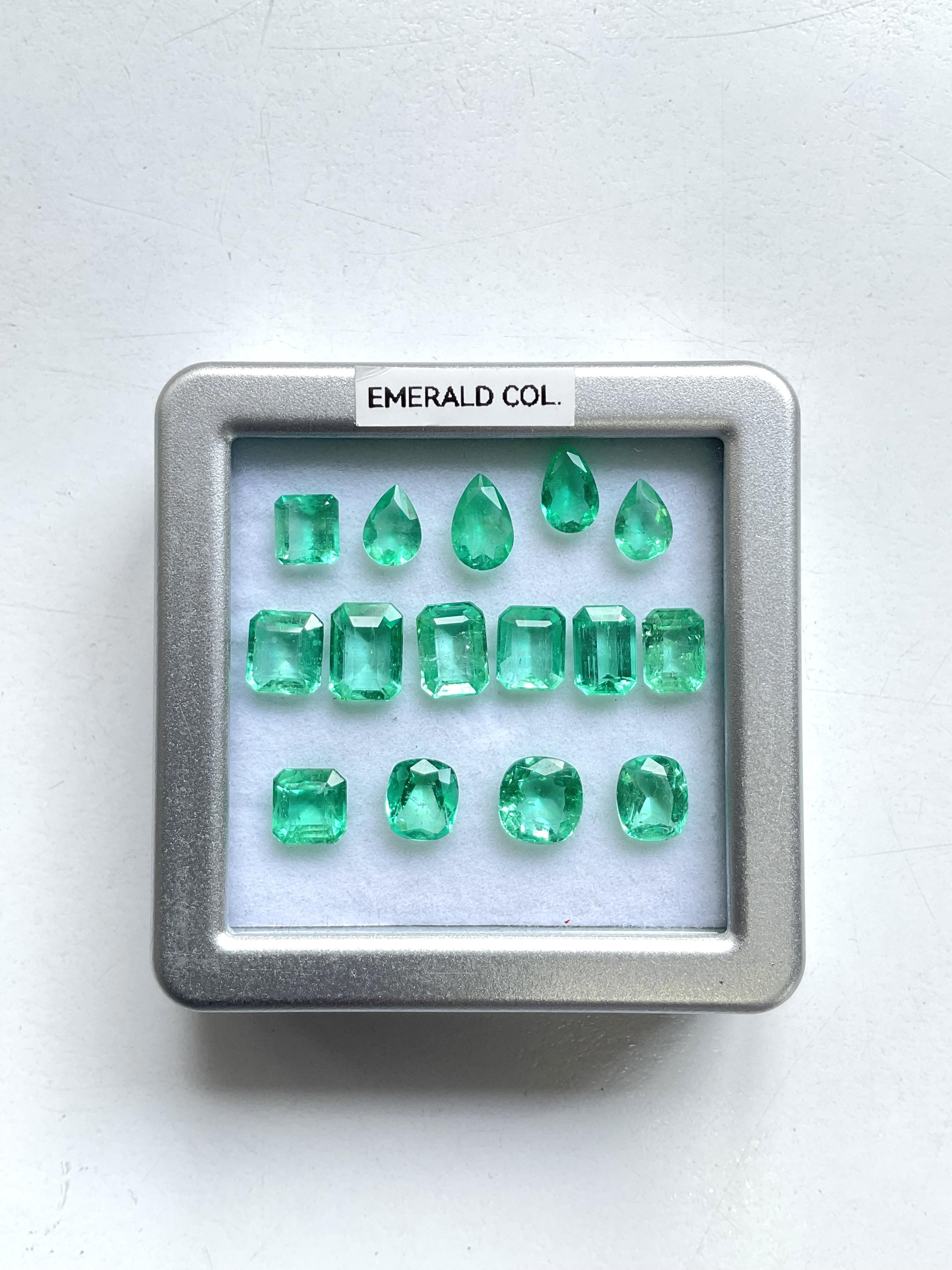 15.89 Carats Colombian Emerald Mix Cut Stone For Jewelry 15 Pieces Natural Gem Art Decó en venta