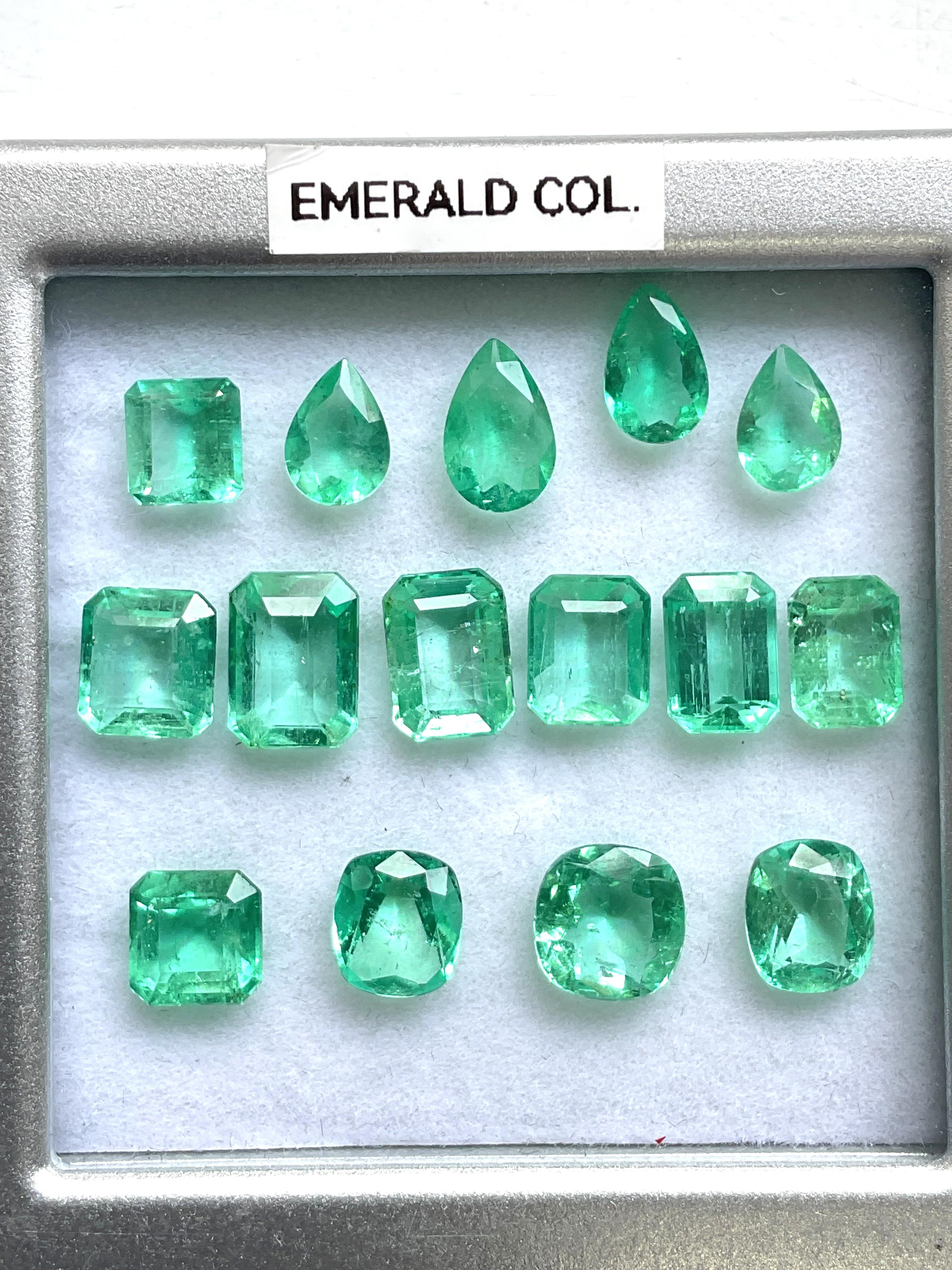 15.89 Carats Colombian Emerald Mix Cut Stone For Jewelry 15 Pieces Natural Gem en venta 1