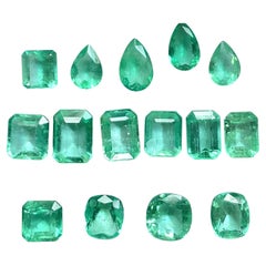 15.89 Carats Colombian Emerald Mix Cut Stone For Jewelry 15 Pieces Natural Gem