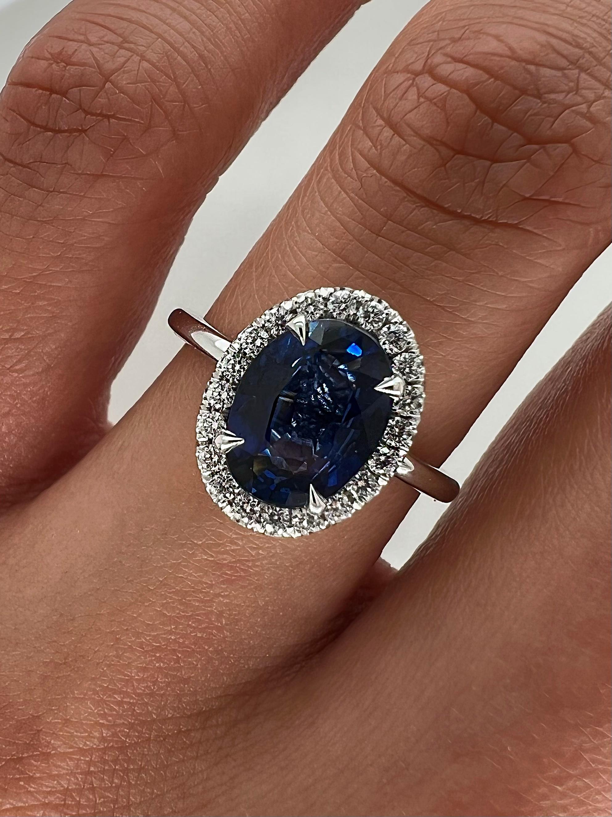 1.88 Total Carat Sapphire Diamond Halo Ladies Ring In New Condition For Sale In New York, NY