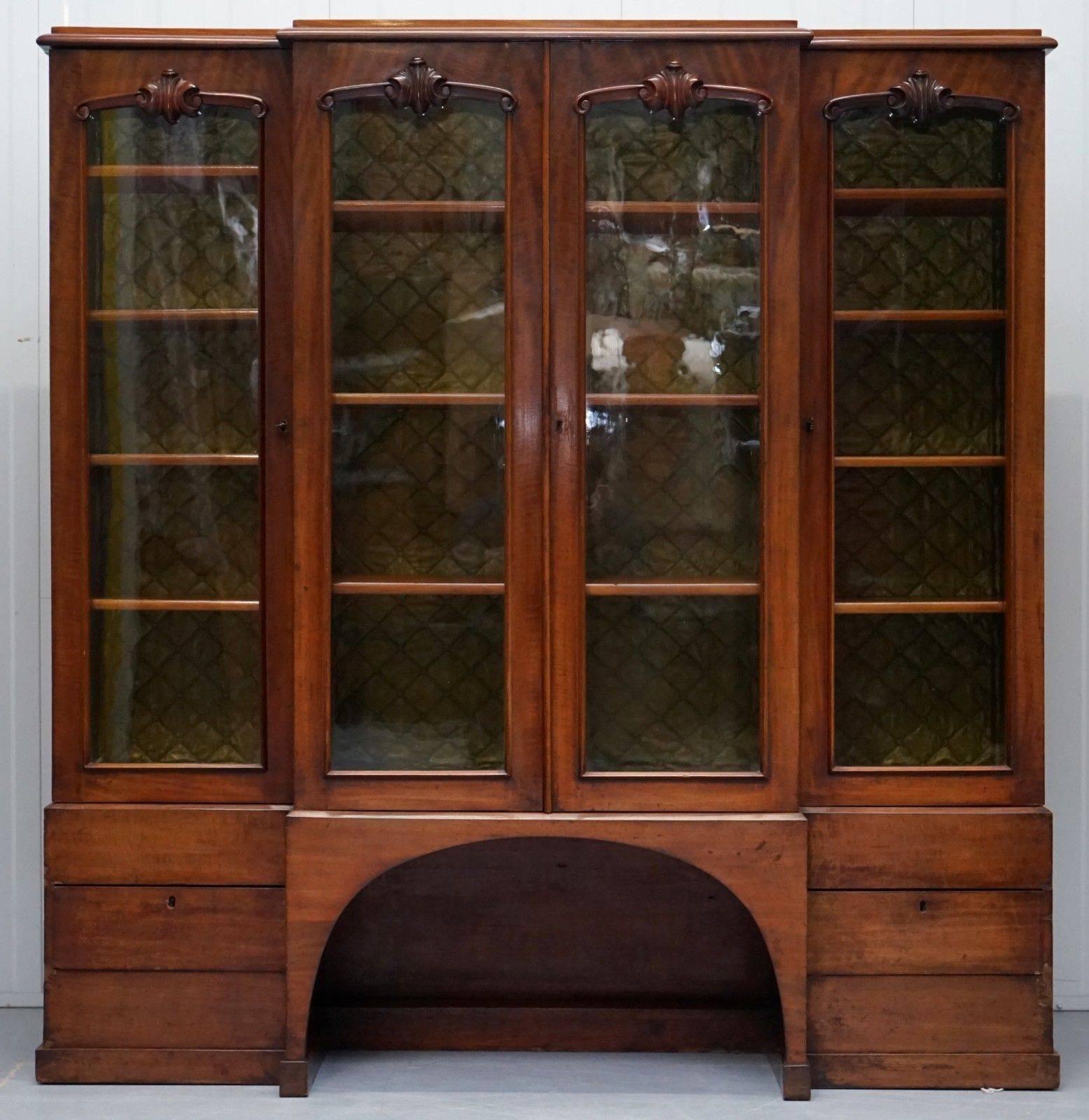 We are delighted to offer for sale absolutely stunning small solid mahogany Victorian breakfront library bookcase

A very rare size and an exceptional quality piece of furniture, the timber patina is to die for, the internals have all been padded