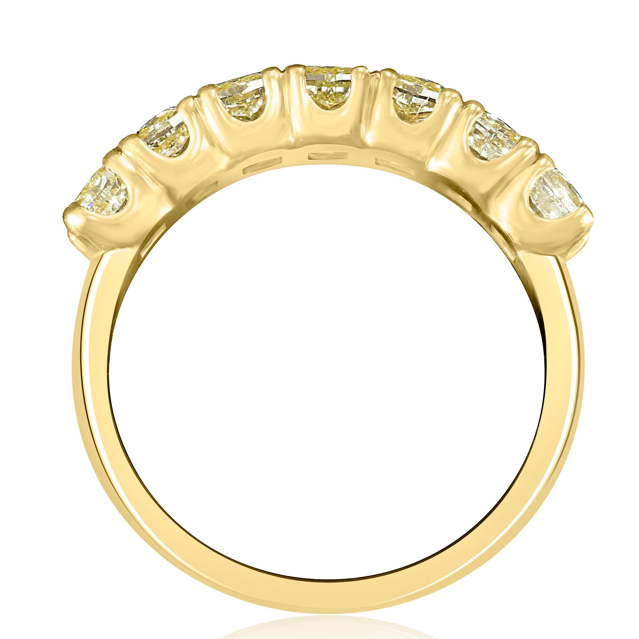 1.58Ct Fancy Yellow Cushion Cut Diamond Wedding Anniversary Band 18K Yellow Gold For Sale 6