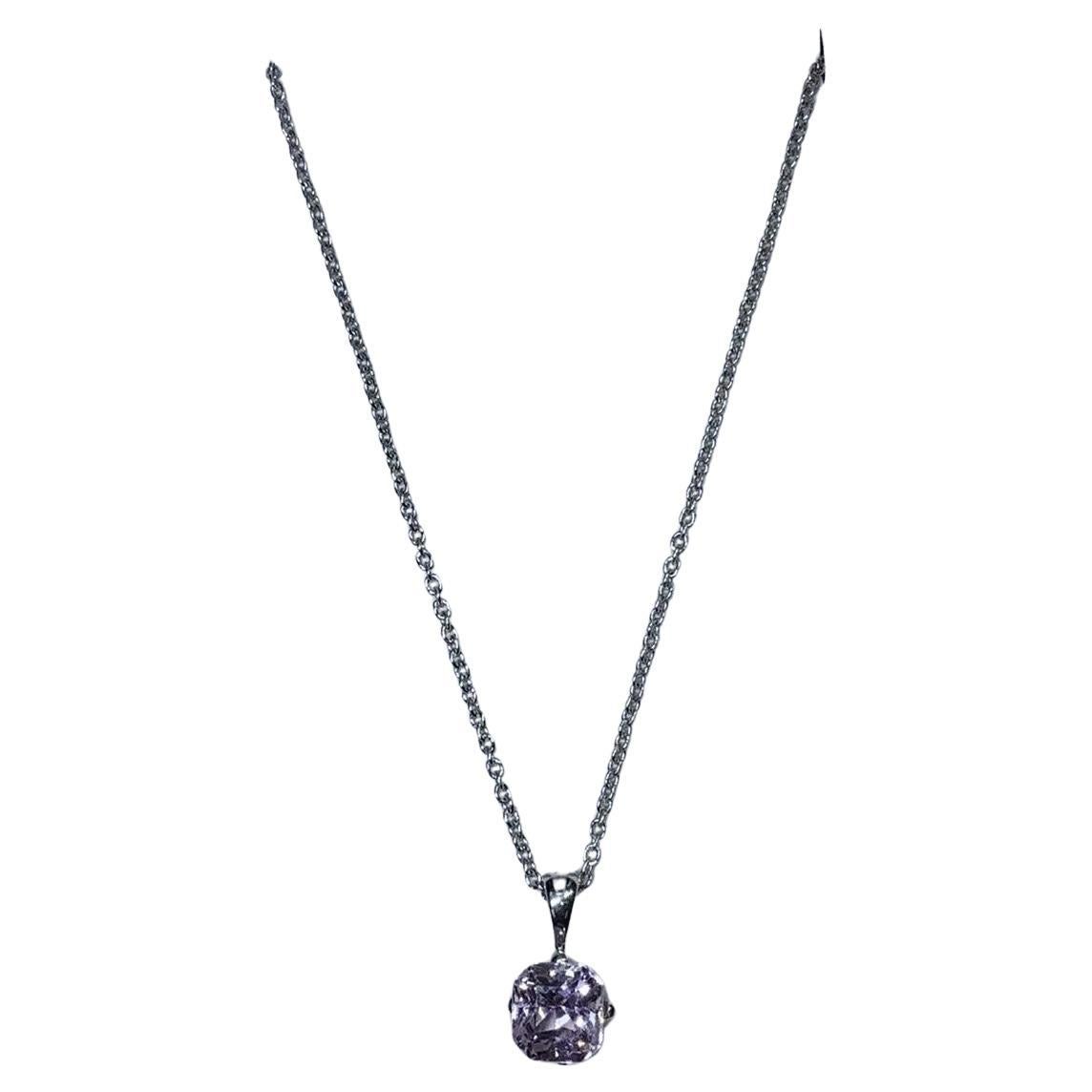 1.58ct Pink sapphire pendant 18k white gold.
