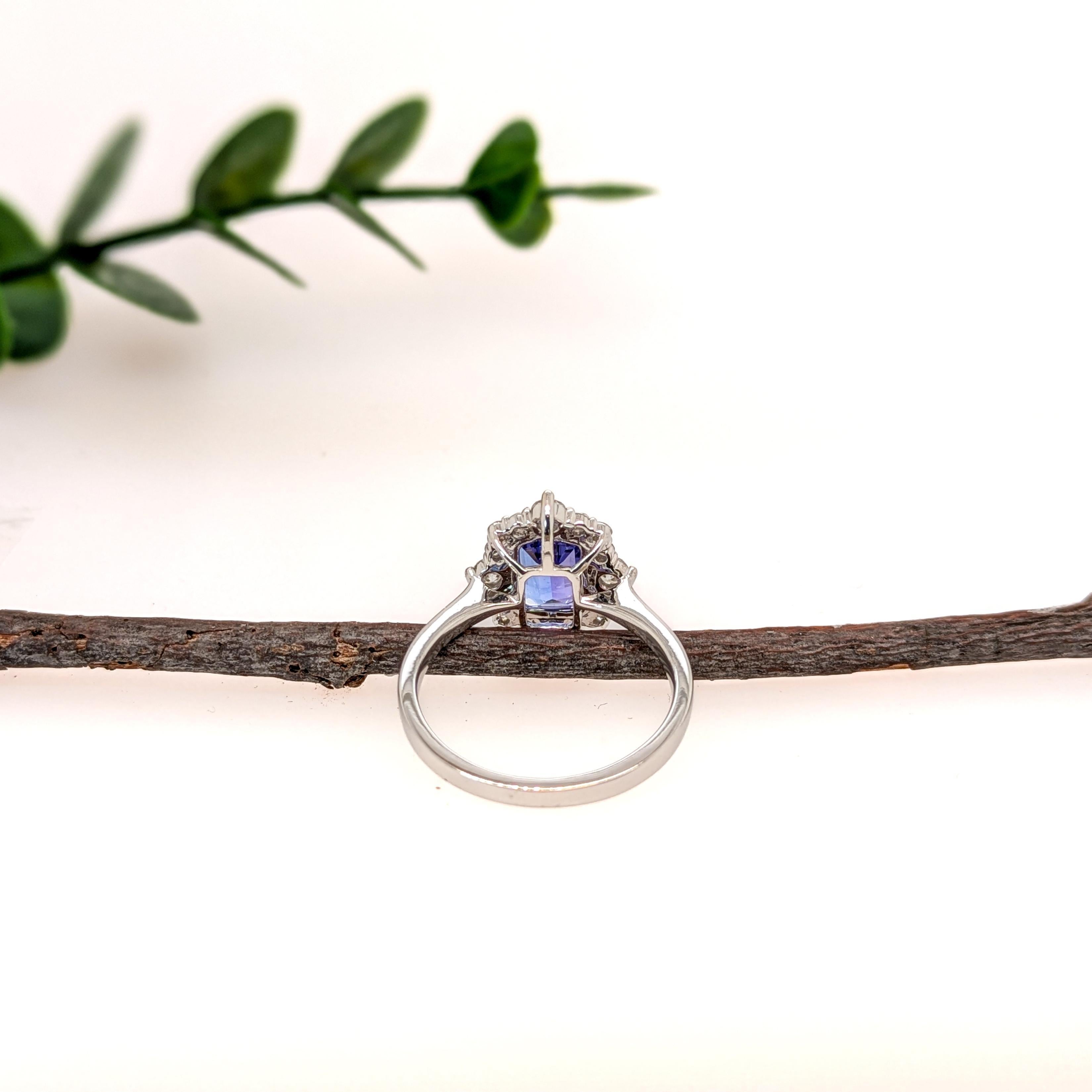Bague en or 14 carats de 1,58 ct de tanzanite avec halo de diamants  Taille émeraude 8 x 6 mm en vente 2