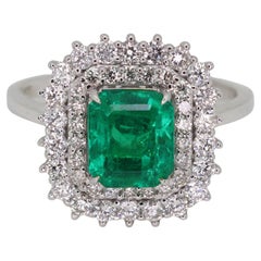 1.59 Carat Colombian Emerald Ring in 18K Gold