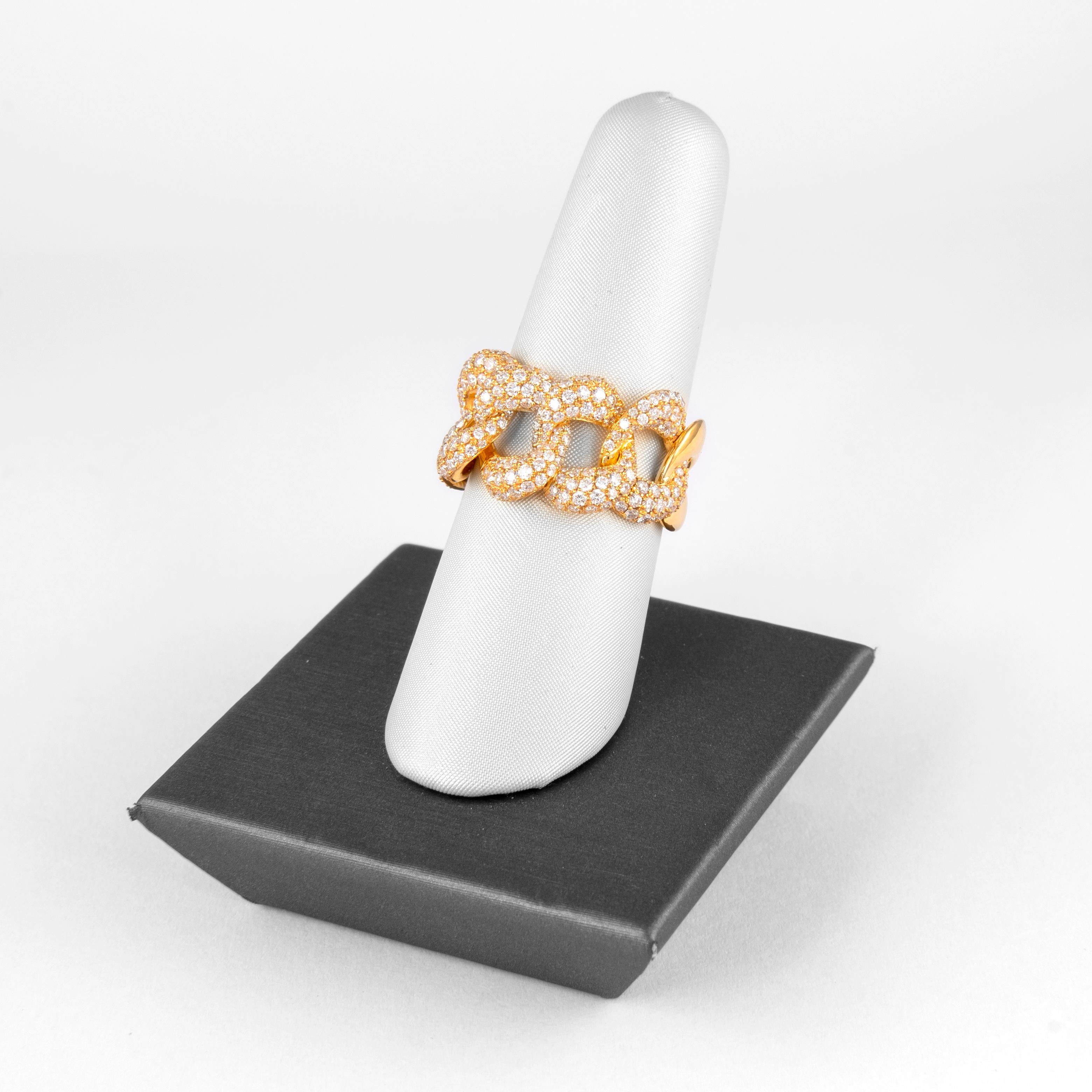 1.59 Carat Cuban Link Ring 18 Karat Yellow Gold Pavé Set In New Condition In BEVERLY HILLS, CA