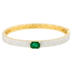 1.59 Carat Emerald and 2.76ctw Diamond Pave Bangle 18 Karat in Stock