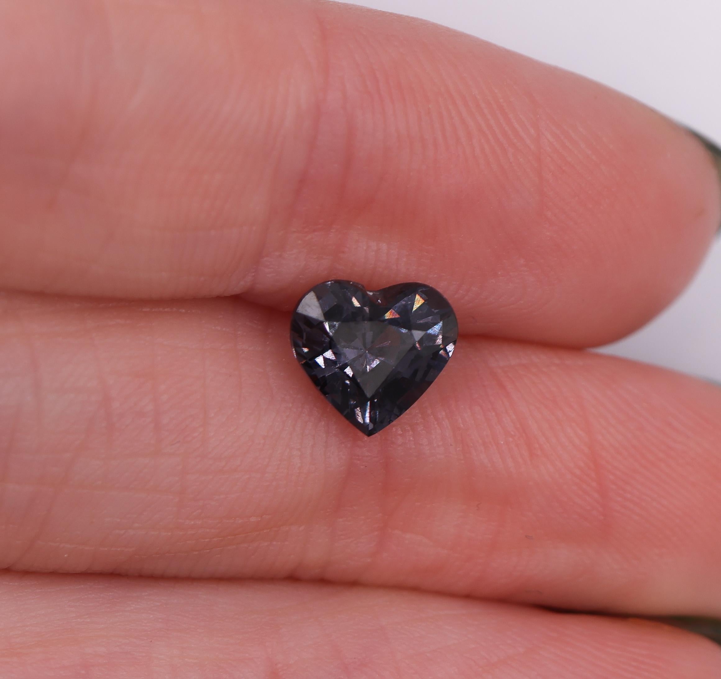 Heart Cut 1.59 Carat Grey Spinel Gemstone  Heart Shape 8 x 7mm  Loose Gemstone For Sale