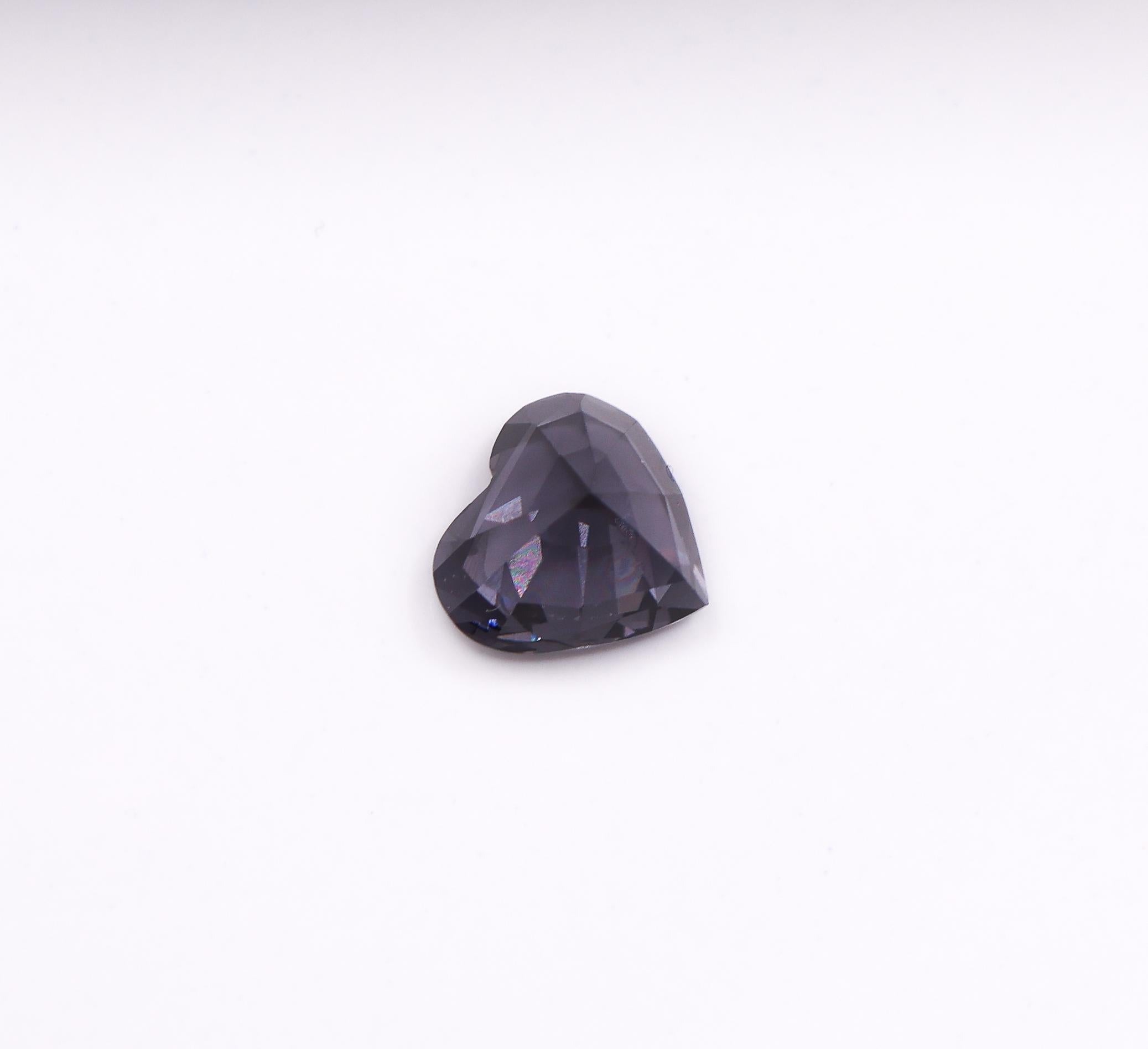 1.59 Carat Grey Spinel Gemstone  Heart Shape 8 x 7mm  Loose Gemstone For Sale 4