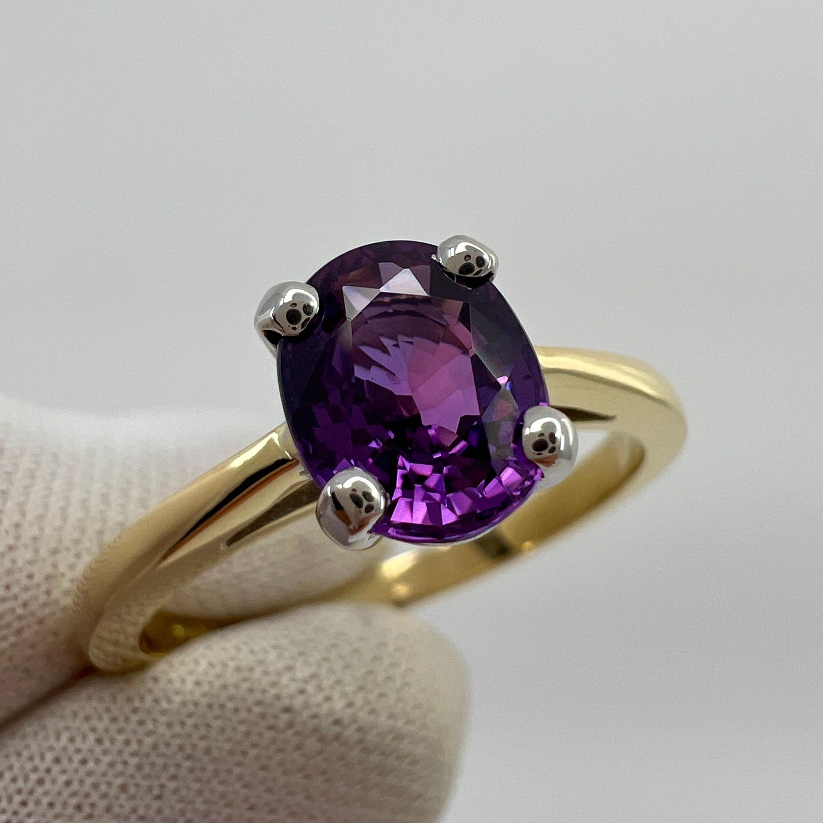 Bague solitaire en or 18 carats avec saphir violet profond naturel de 1,59 carat de taille ovale Neuf - En vente à Birmingham, GB