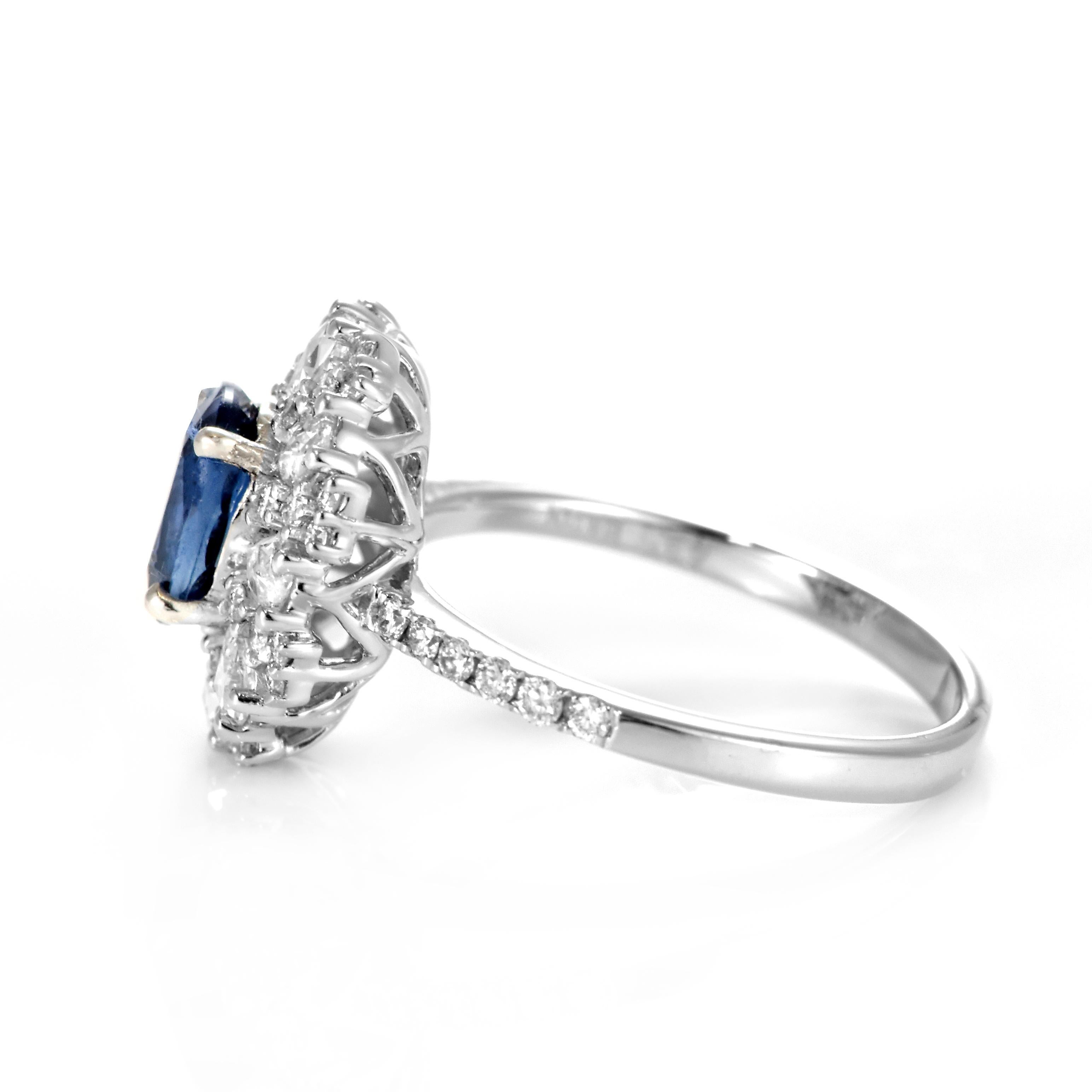 1.59 Carat Natural Sapphire & Rose Cut Diamonds Ring Made in 18 Karat White Gold For Sale 4
