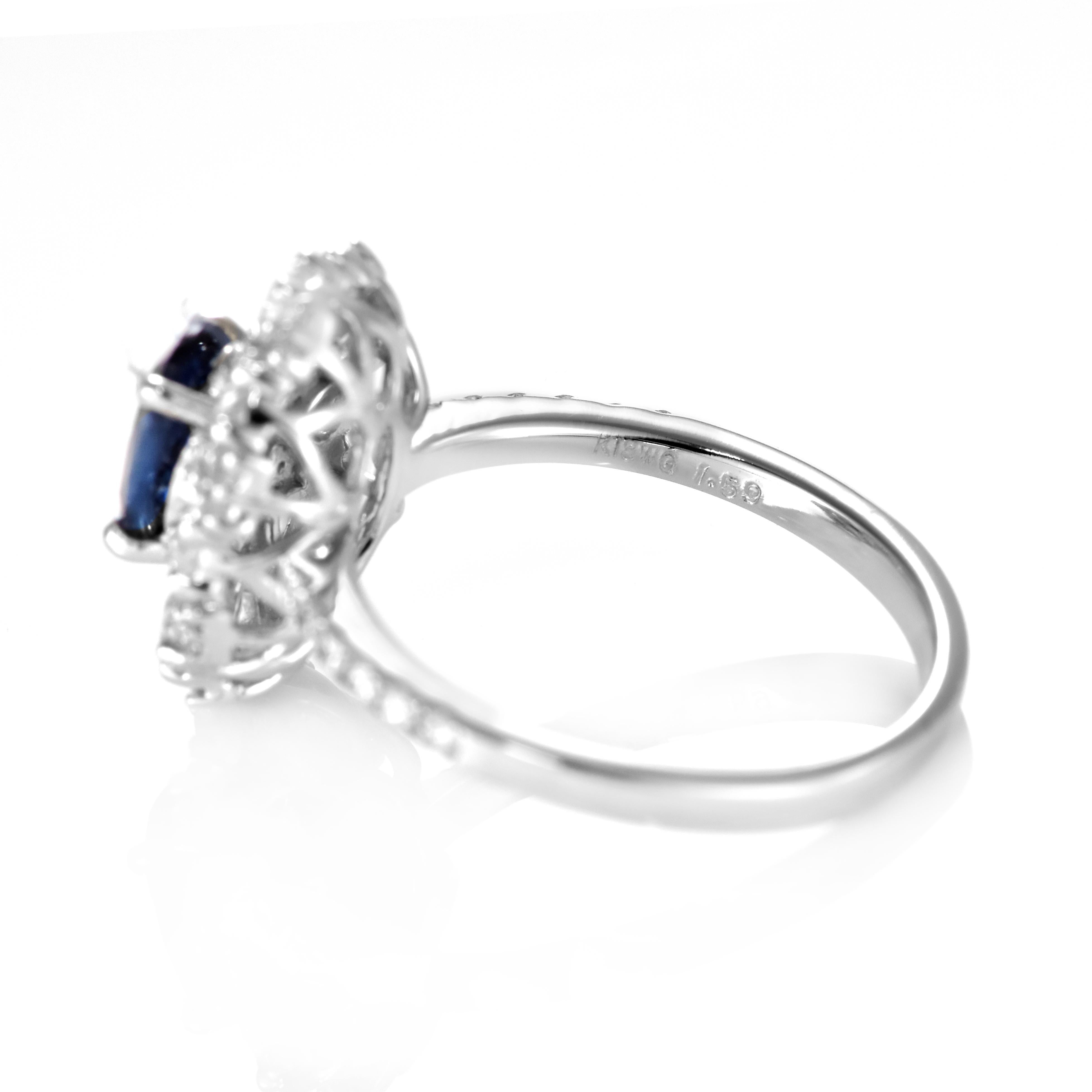 Women's 1.59 Carat Natural Sapphire & Rose Cut Diamonds Ring Made in 18 Karat White Gold For Sale