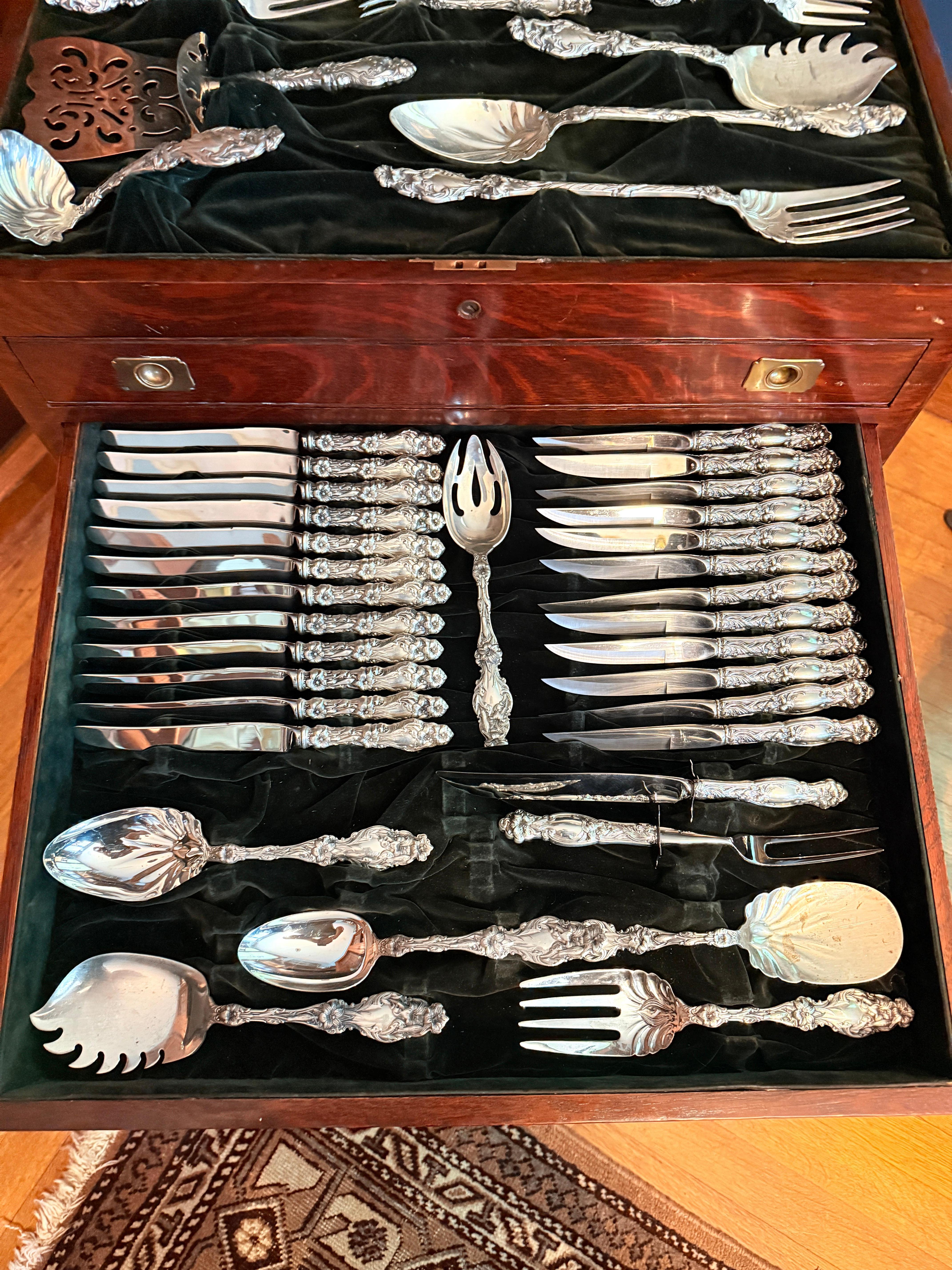 159 Pc, “Lily” Pattern Sterling Silver Flatware Service 5 Pc Setting for 18 For Sale 7
