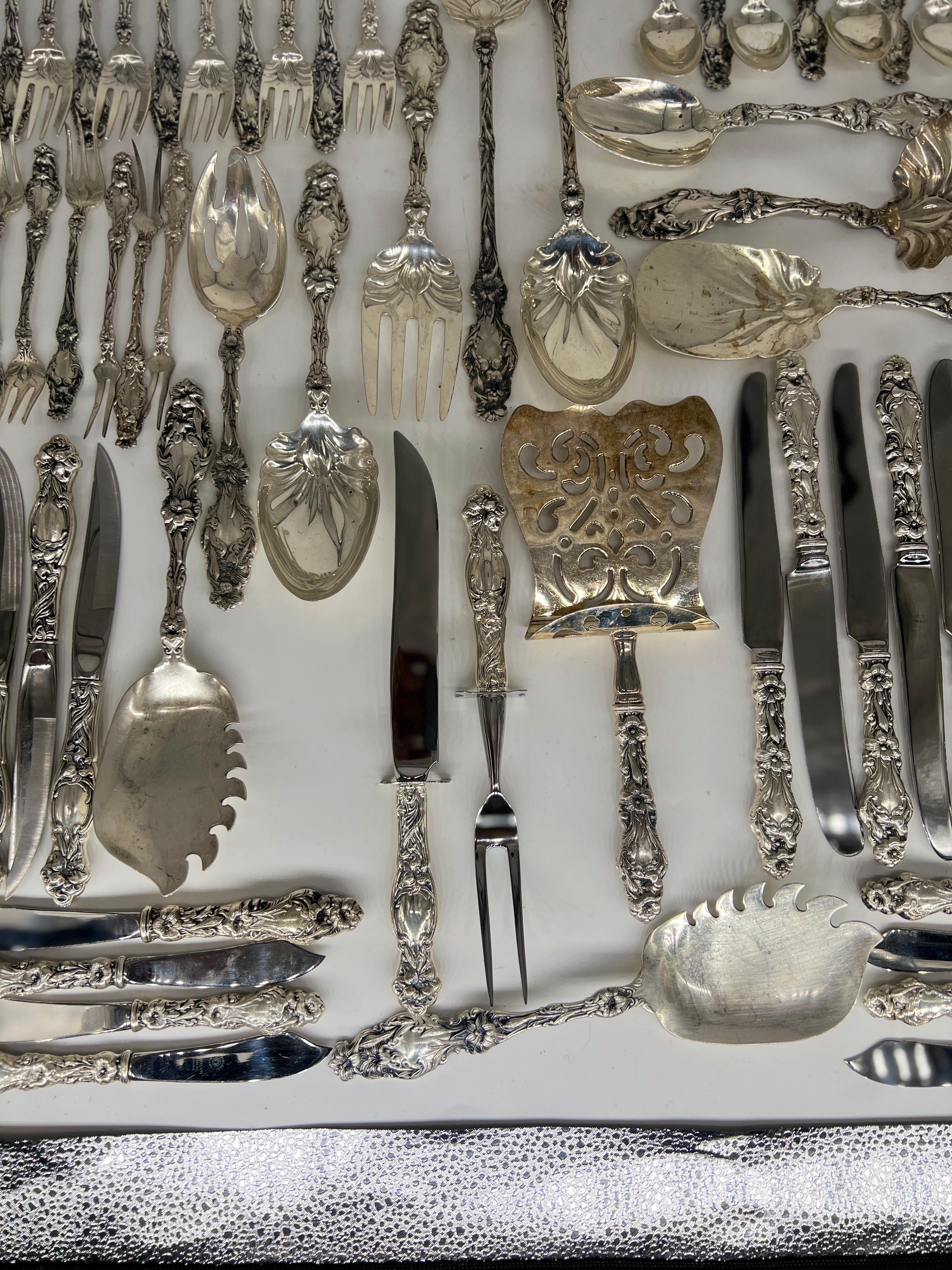 161 Pc, “Lily” Whiting Sterling Silver Flatware Service 5 Place Setting for 18 In Good Condition For Sale In Atlanta, GA