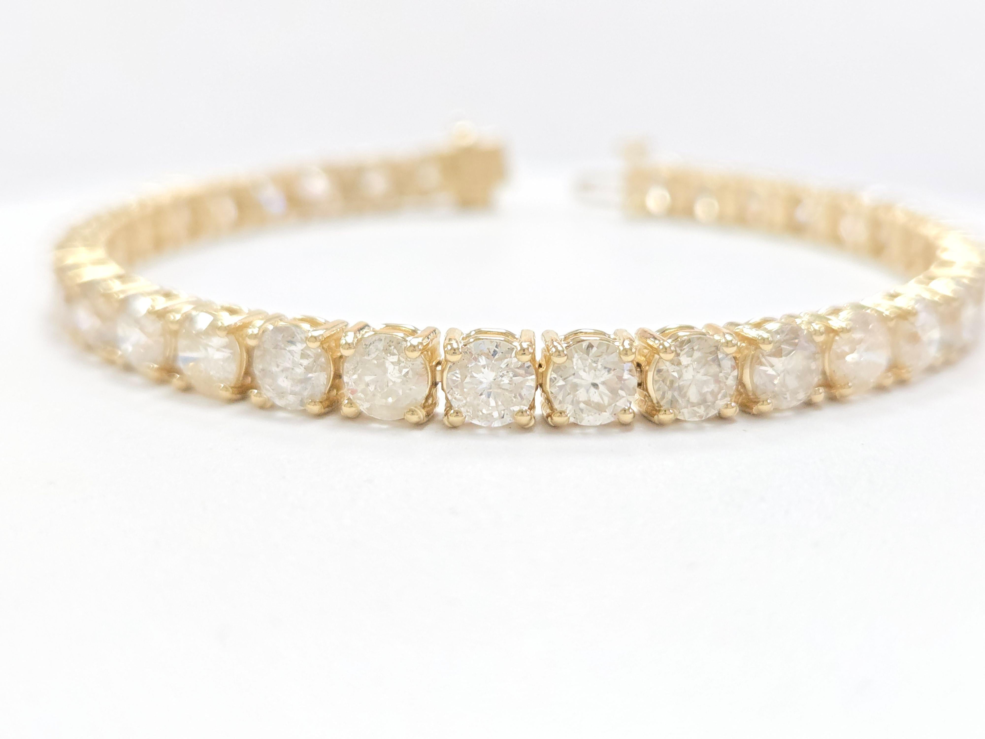 Tennisarmband aus 14 Karat Gelbgold mit 15,90 Karat natürlichen Diamanten (Moderne) im Angebot