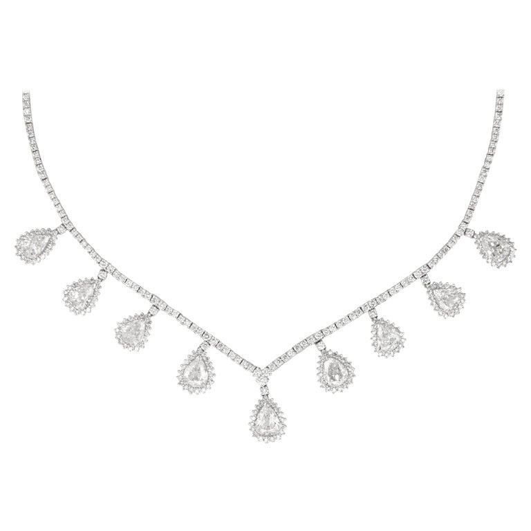 15.91 Carat Old Pear Cut Diamond Dangling Necklace 18 Karat White Gold For Sale