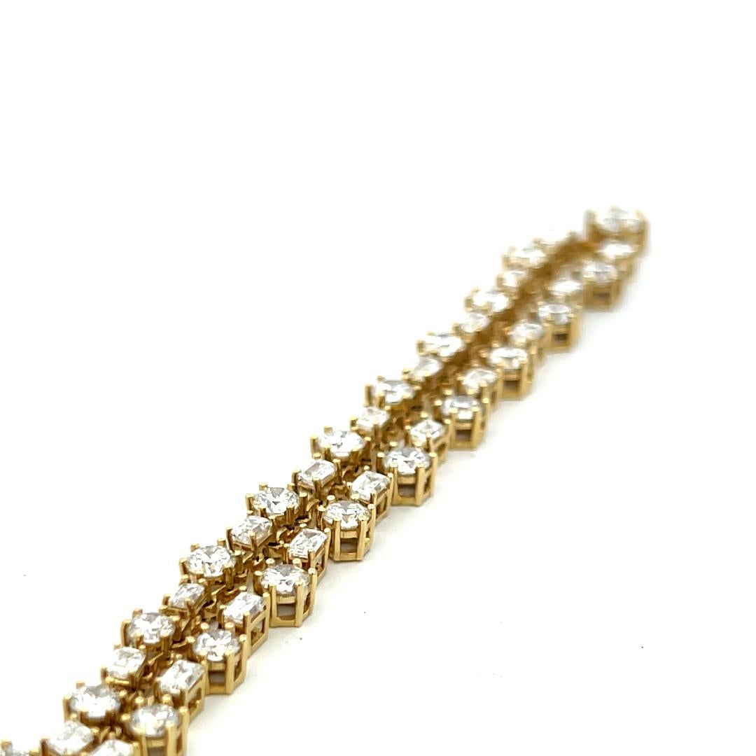 15.92 Carat and Round Brilliant Diamond 18 Karat Yellow Gold Link Necklace 2