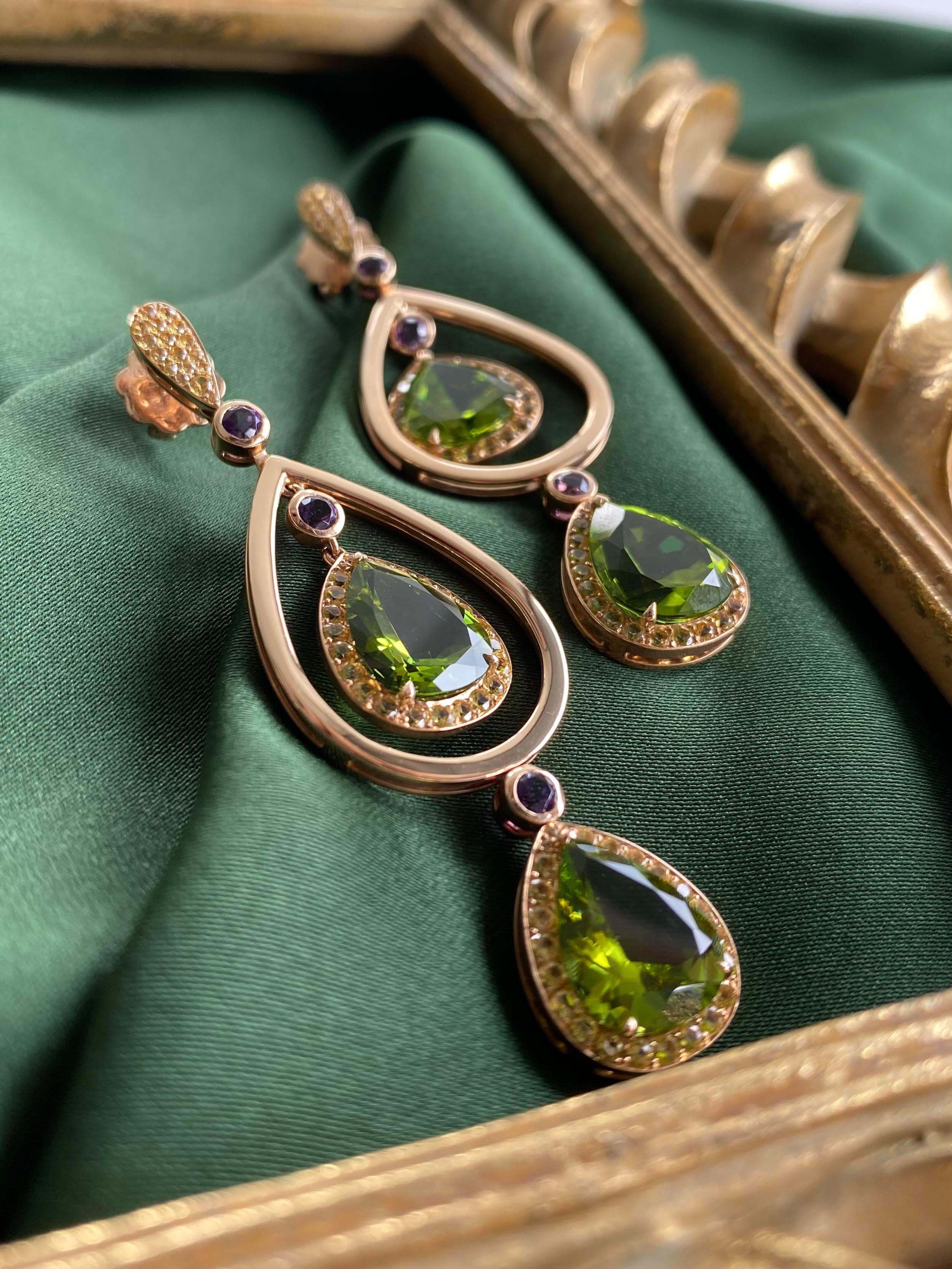 15.92 Carat Peridot, Yellow Sapphire and Amethyst Earrings in 18 Karat Gold For Sale 1