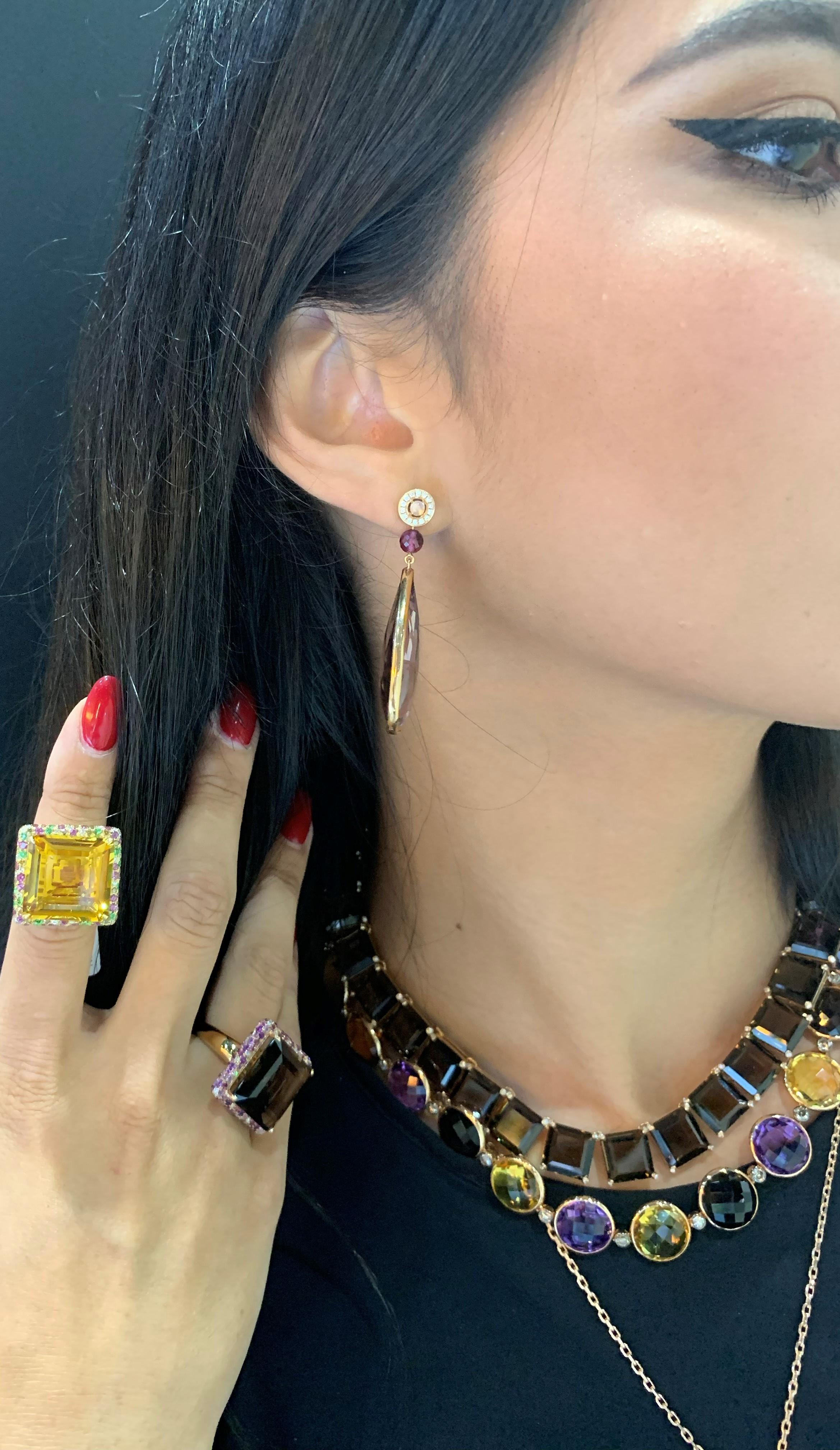 Donna Quarzo fumé Sunita Nahata 159.50ct. Collana in 18KRG con diamante. in vendita