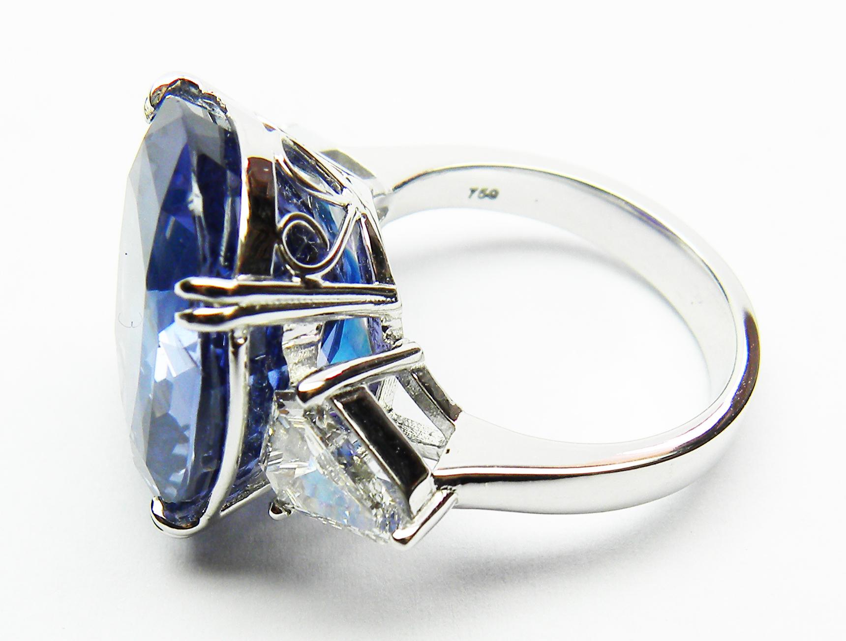 15.97 Carat GRS Certified No Heat Color Change Sapphire Diamond Engagement Ring For Sale 3