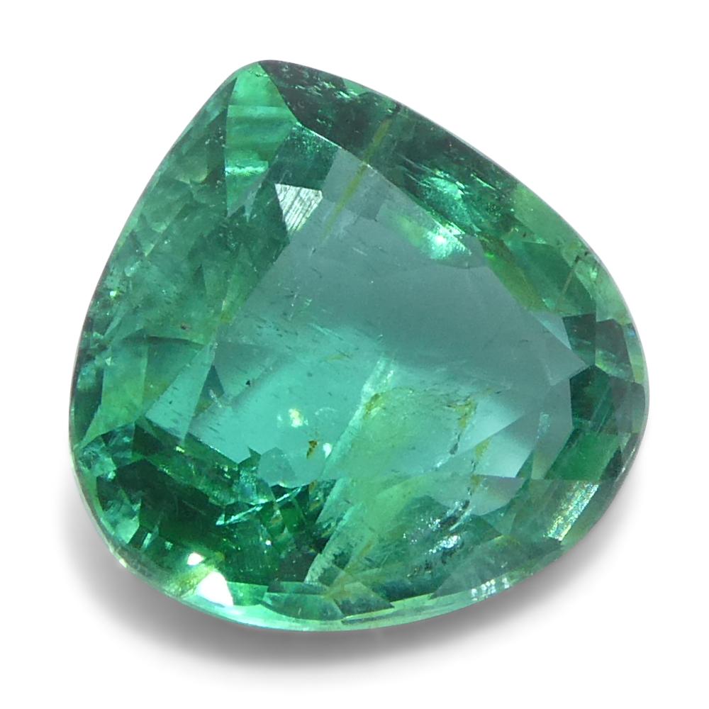 1.59ct Pear Green Emerald from Zambia For Sale 2