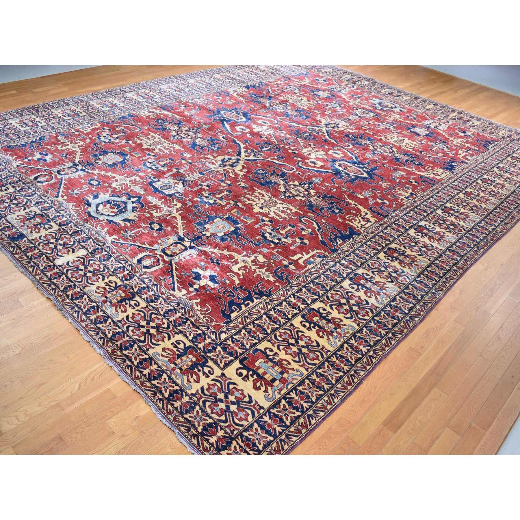 Hand-Knotted 15'9