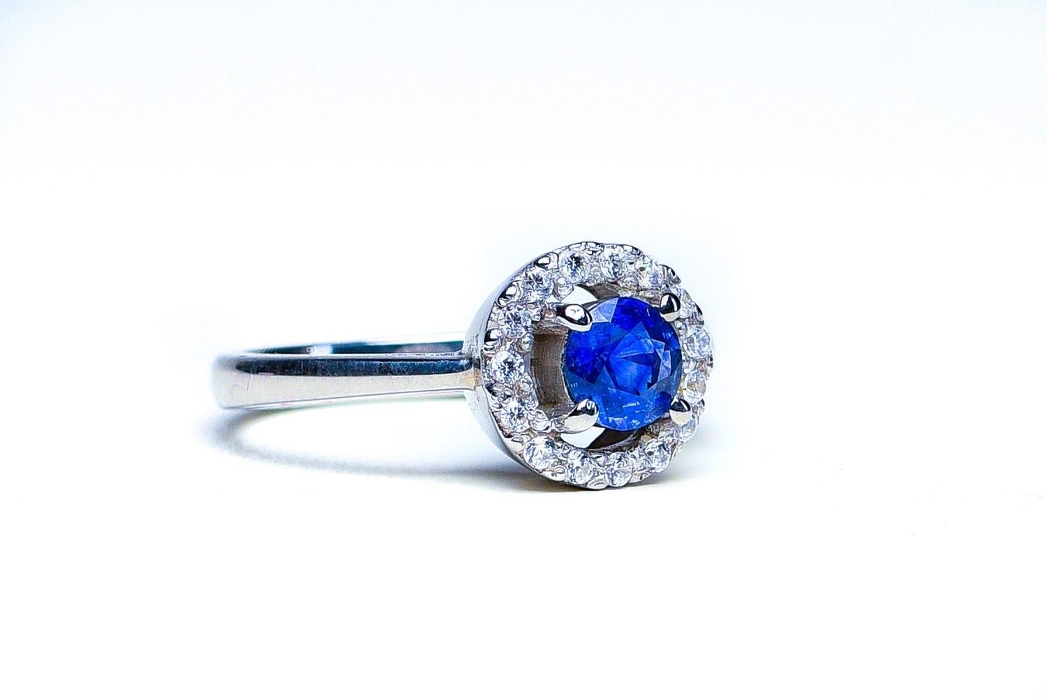 1.5ct Blue Sapphire Floating Halo Engagement Ring For Sale 7