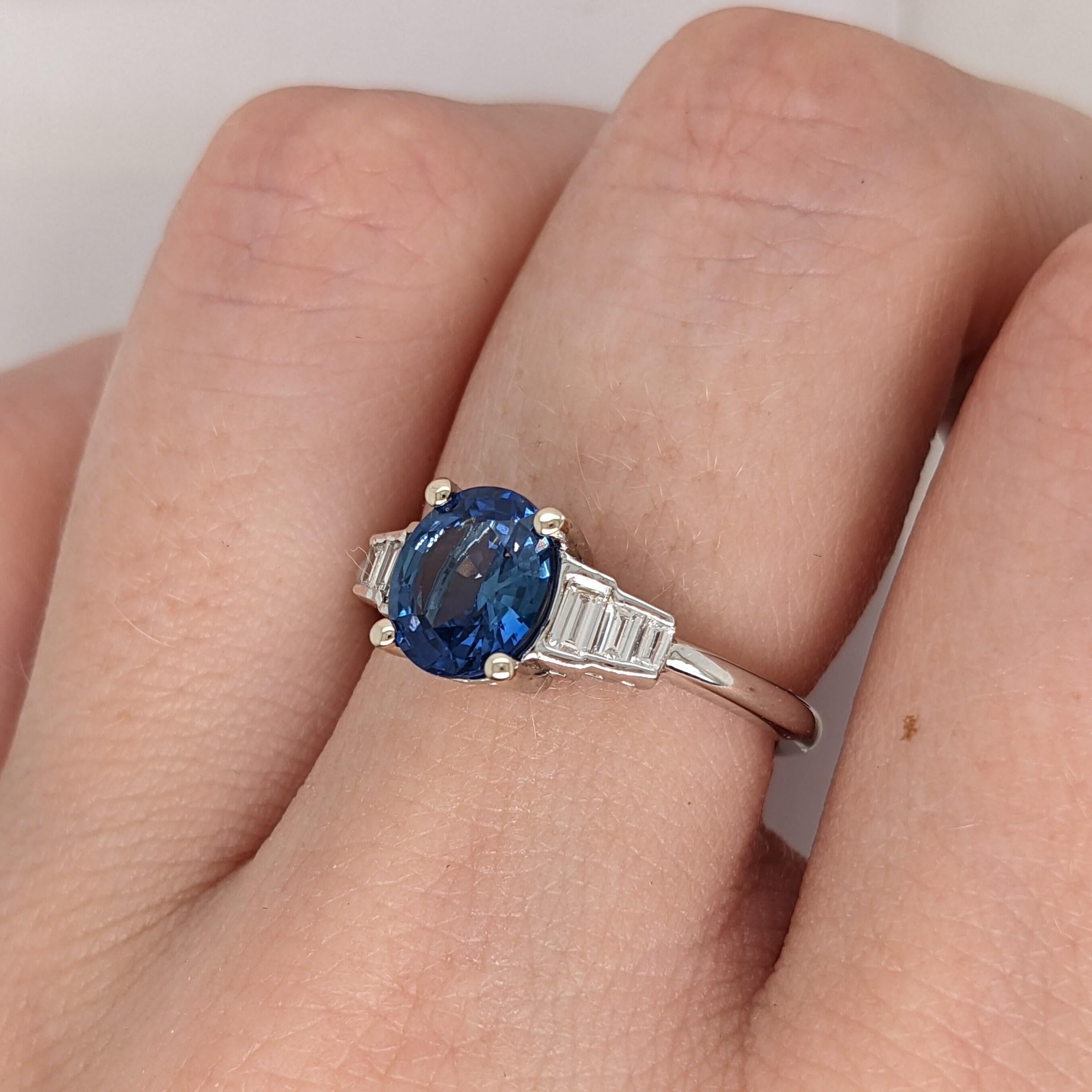 Women's 1.5ct Blue Sapphire Ring w Earth Mined Diamonds in Solid 14k Gold Oval 7.5x6mm For Sale