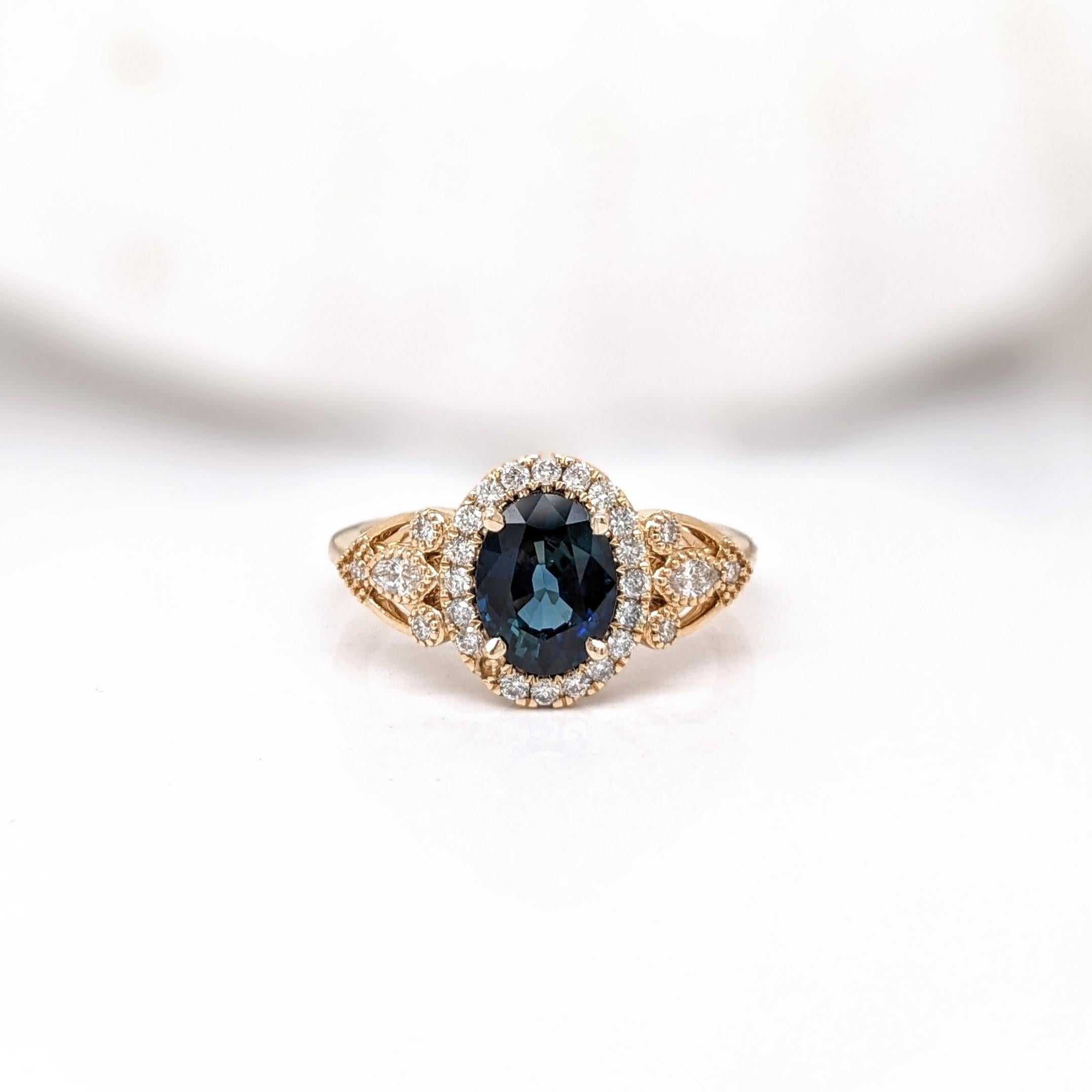 Bague ovale de 8 x 6 mm en or massif 14 carats avec saphir bleu 1,5 carat et diamants extraits de la terre en vente 4
