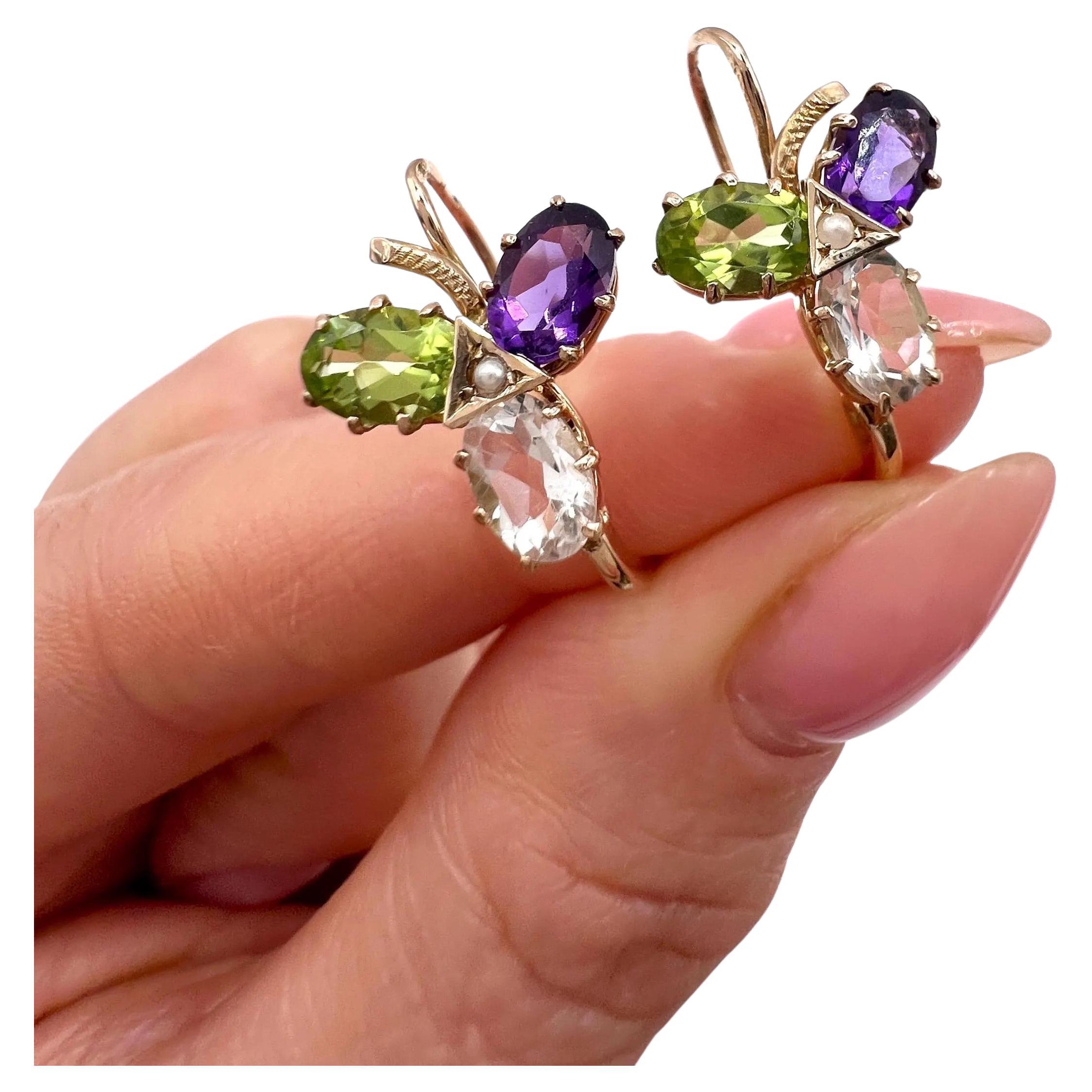 Orecchini Suffragette in oro 15ct, ametista, peridoto e quarzo bianco di epoca edoardiana in vendita