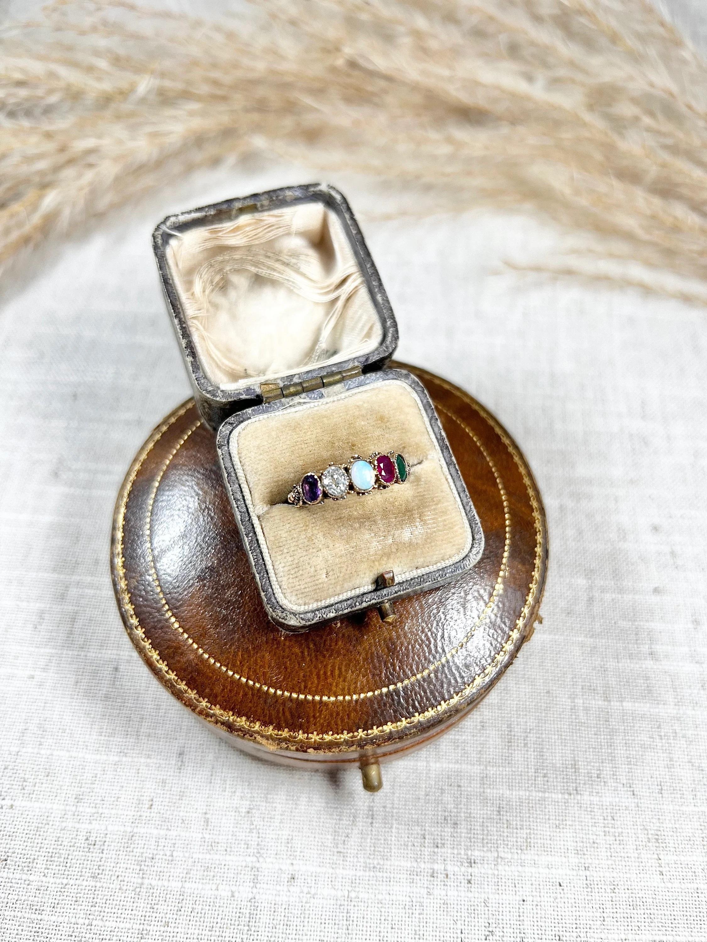 15ct Gold Fancy Victorian Adore Acrostic Ring Amethyst Diamond Opal Ruby Emerald 1