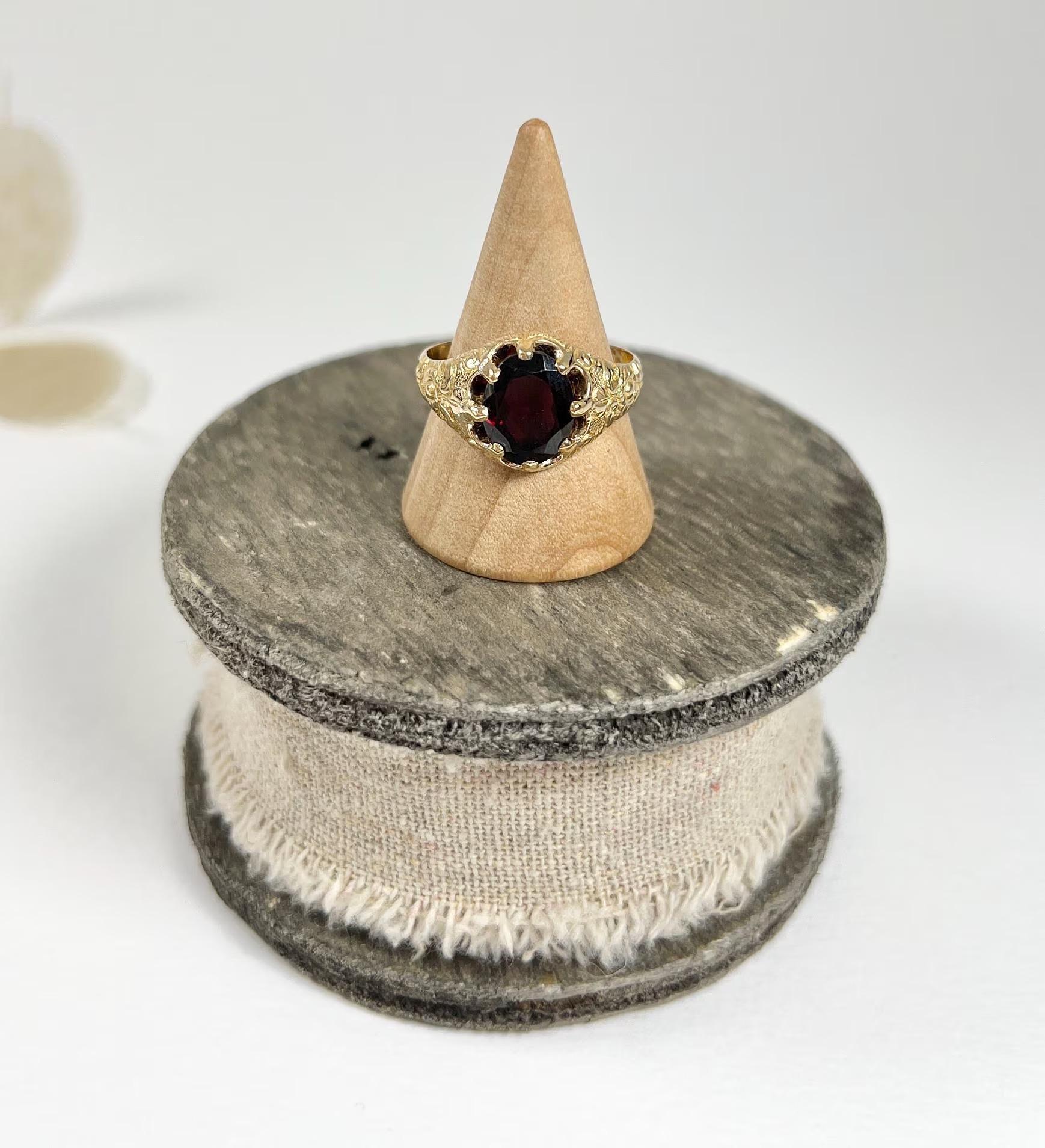 Oval Cut 15ct Gold Fancy Victorian Faceted Oval Garnet Ring Hallmarked Birmingham 1890 For Sale