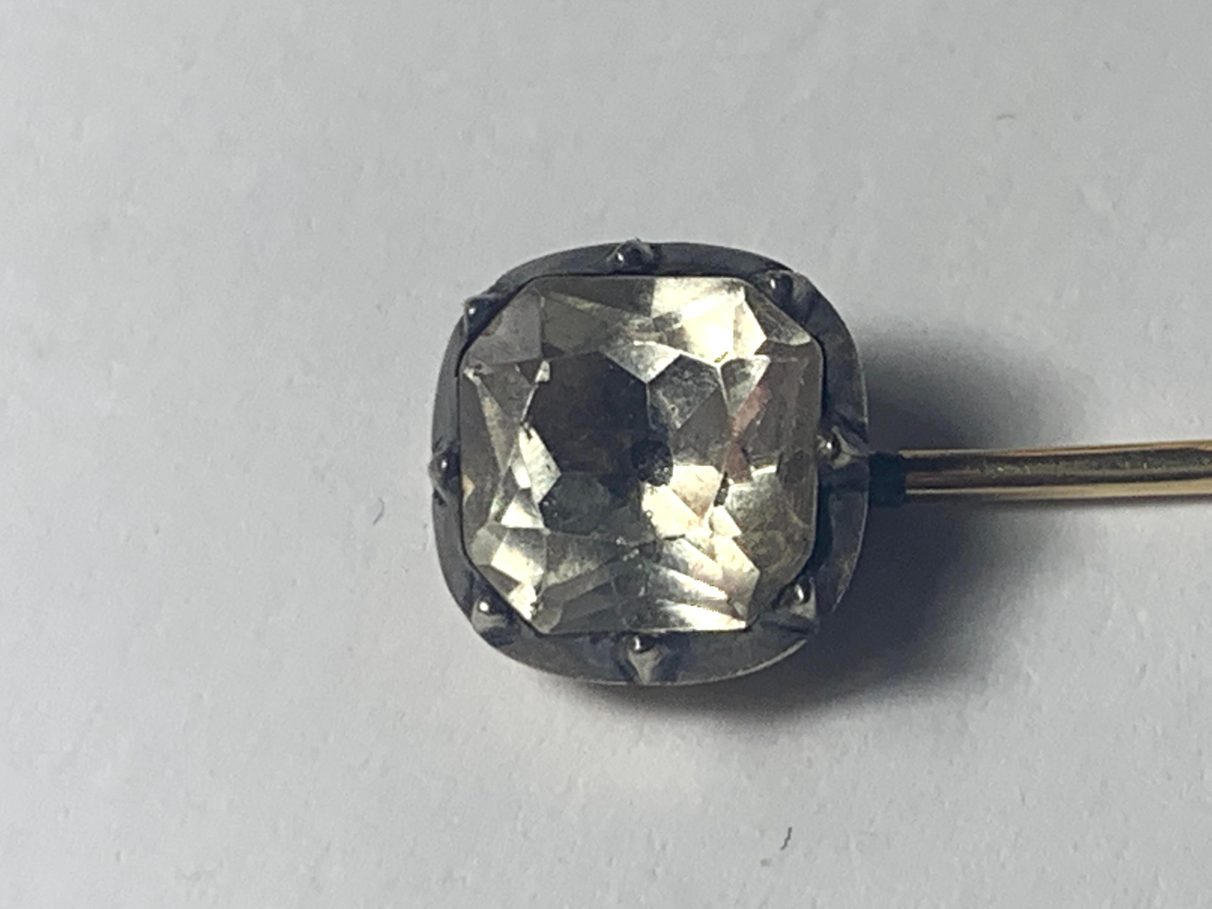 Women's or Men's 15ct Gold Georgian Quartz Black Dot Pin  For Sale