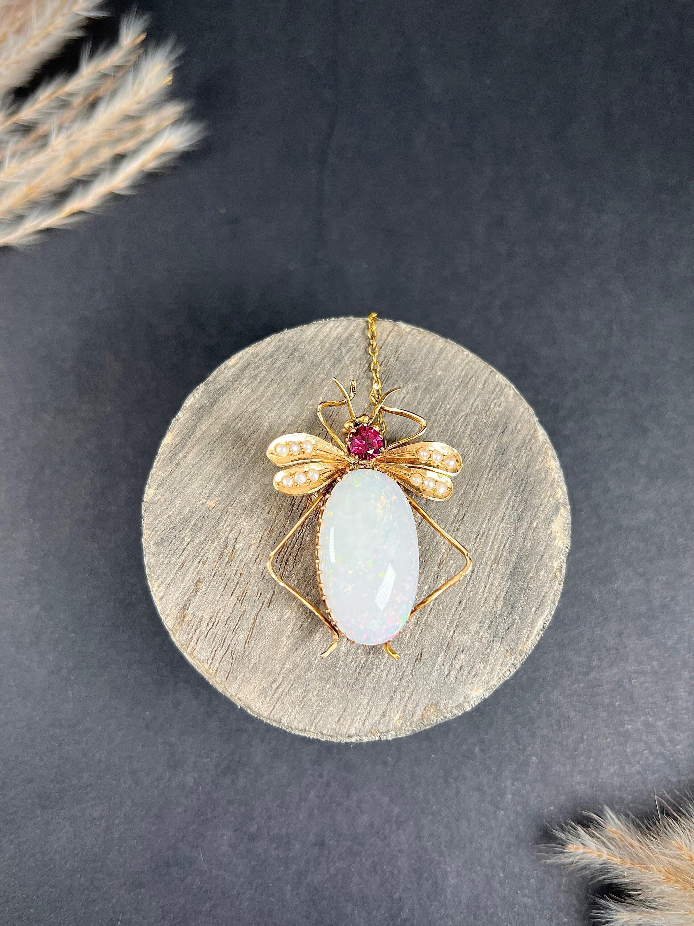 15ct Gold Stamped, Edwardian Almandine Garnet, Opal & Seed Pearl Bug Brooch In Good Condition For Sale In Brighton, GB