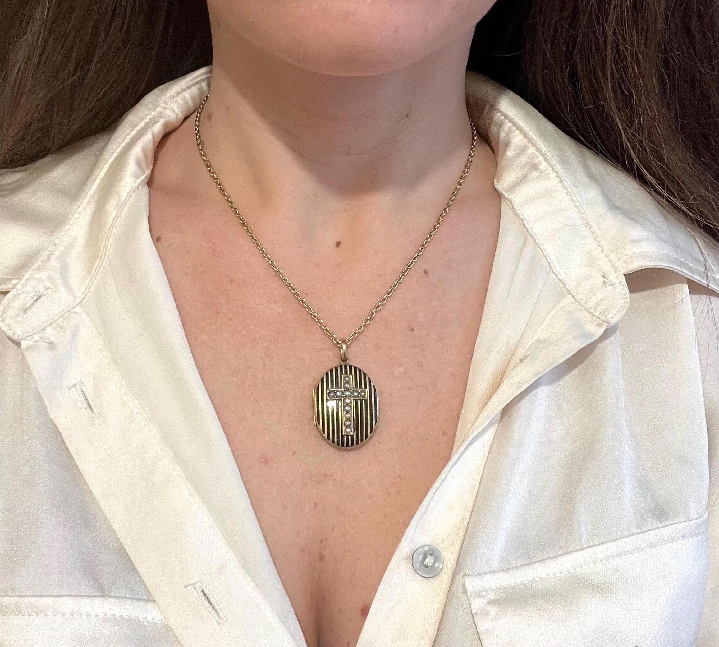 Women's or Men's 15ct Gold Victorian Locket with Seed Pearl Cross and Black Enamel Circa 1880 For Sale