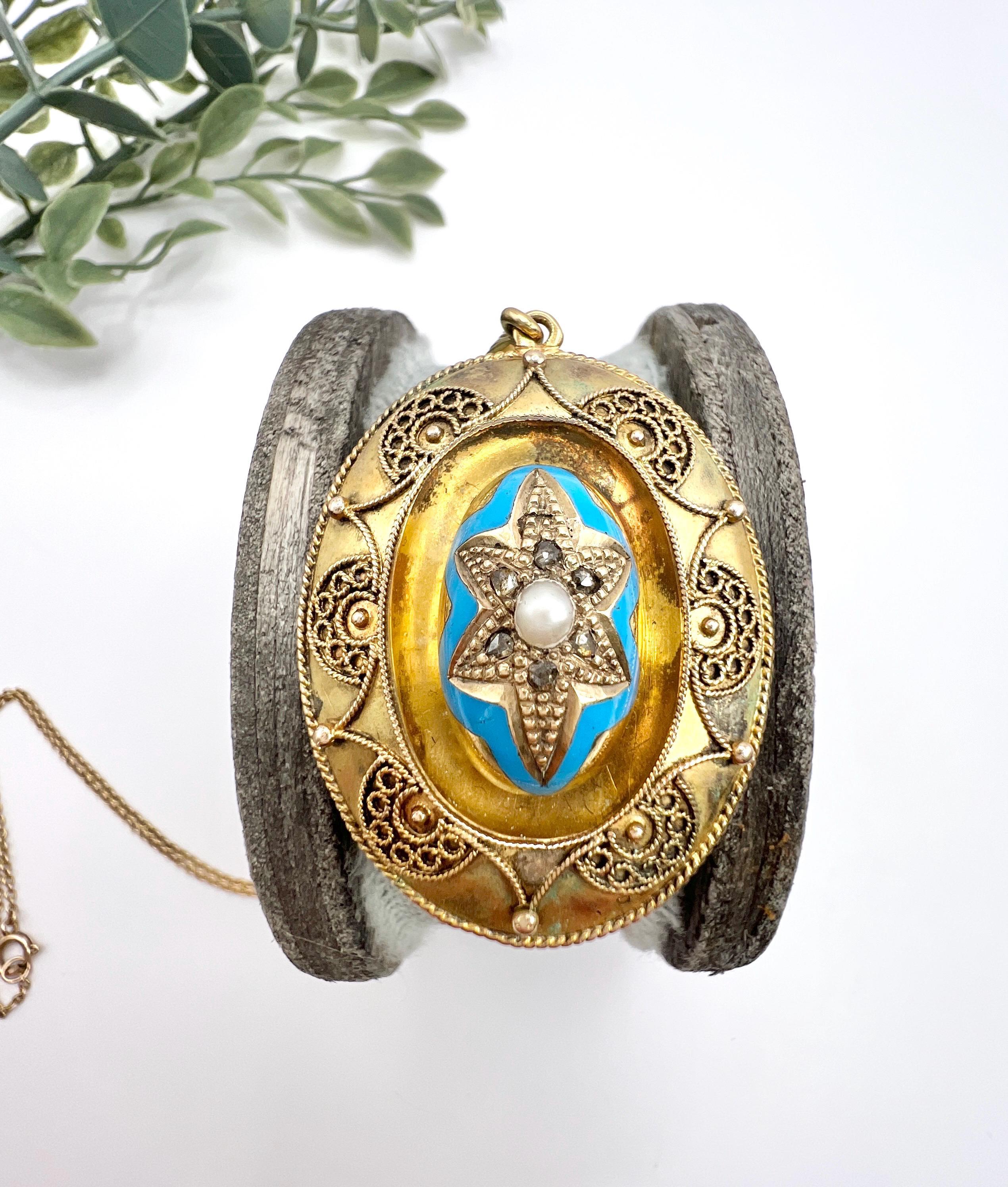 15ct Gold, Victorian Turquoise Blue Enamel, Pearl & Diamond Star Pendant Locket For Sale 6