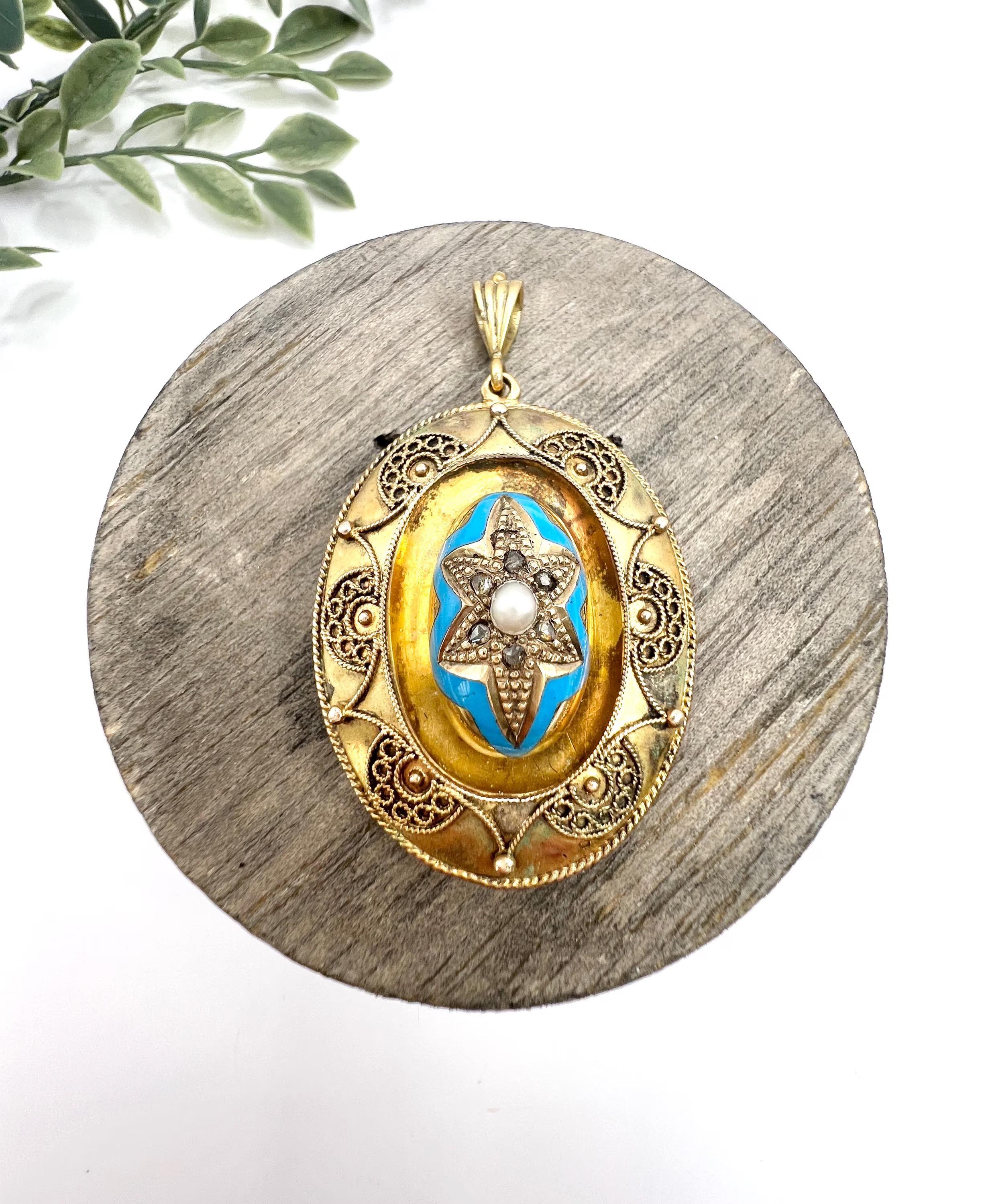 Women's or Men's 15ct Gold, Victorian Turquoise Blue Enamel, Pearl & Diamond Star Pendant Locket For Sale