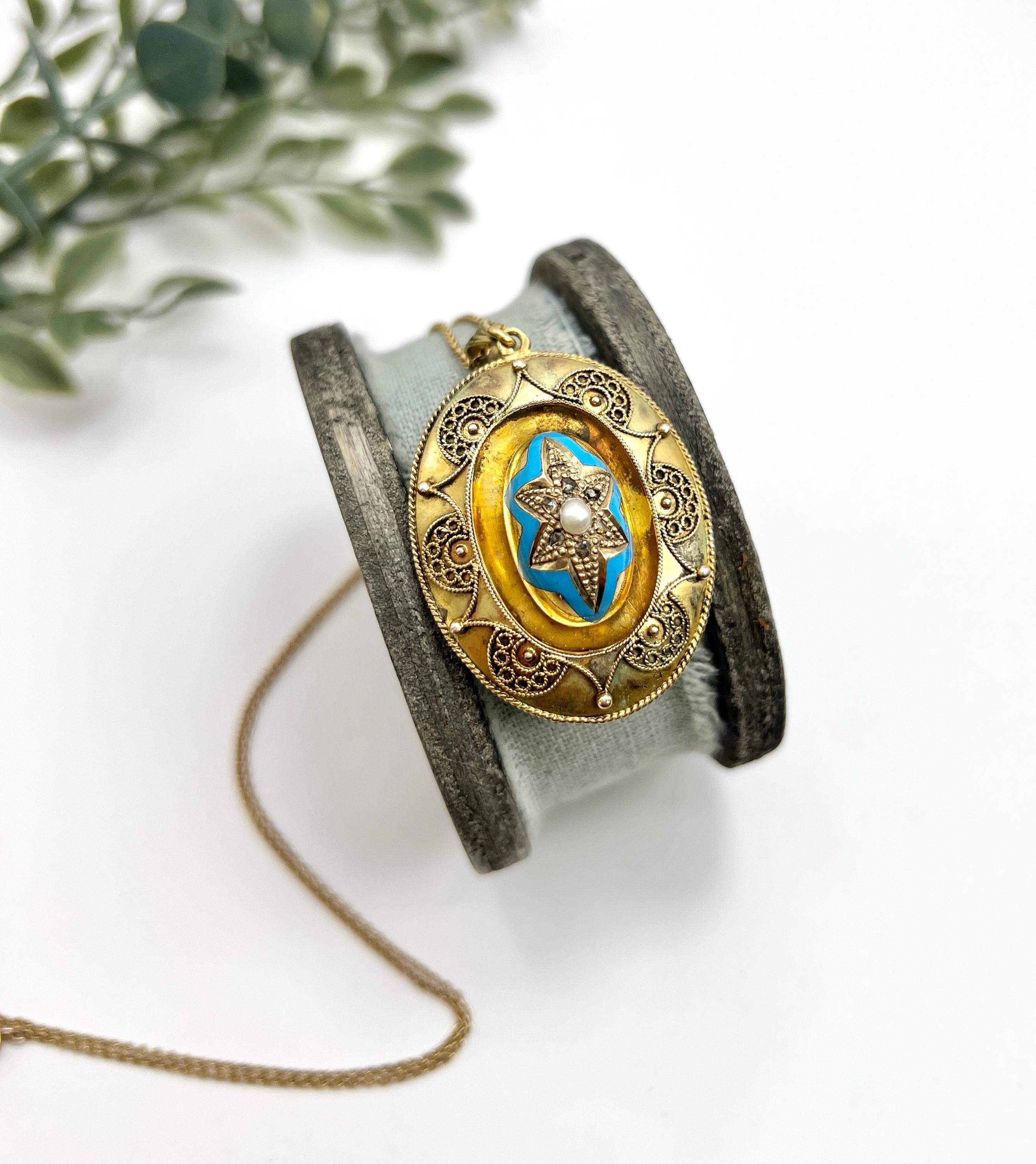 15ct Gold, Victorian Turquoise Blue Enamel, Pearl & Diamond Star Pendant Locket For Sale 2