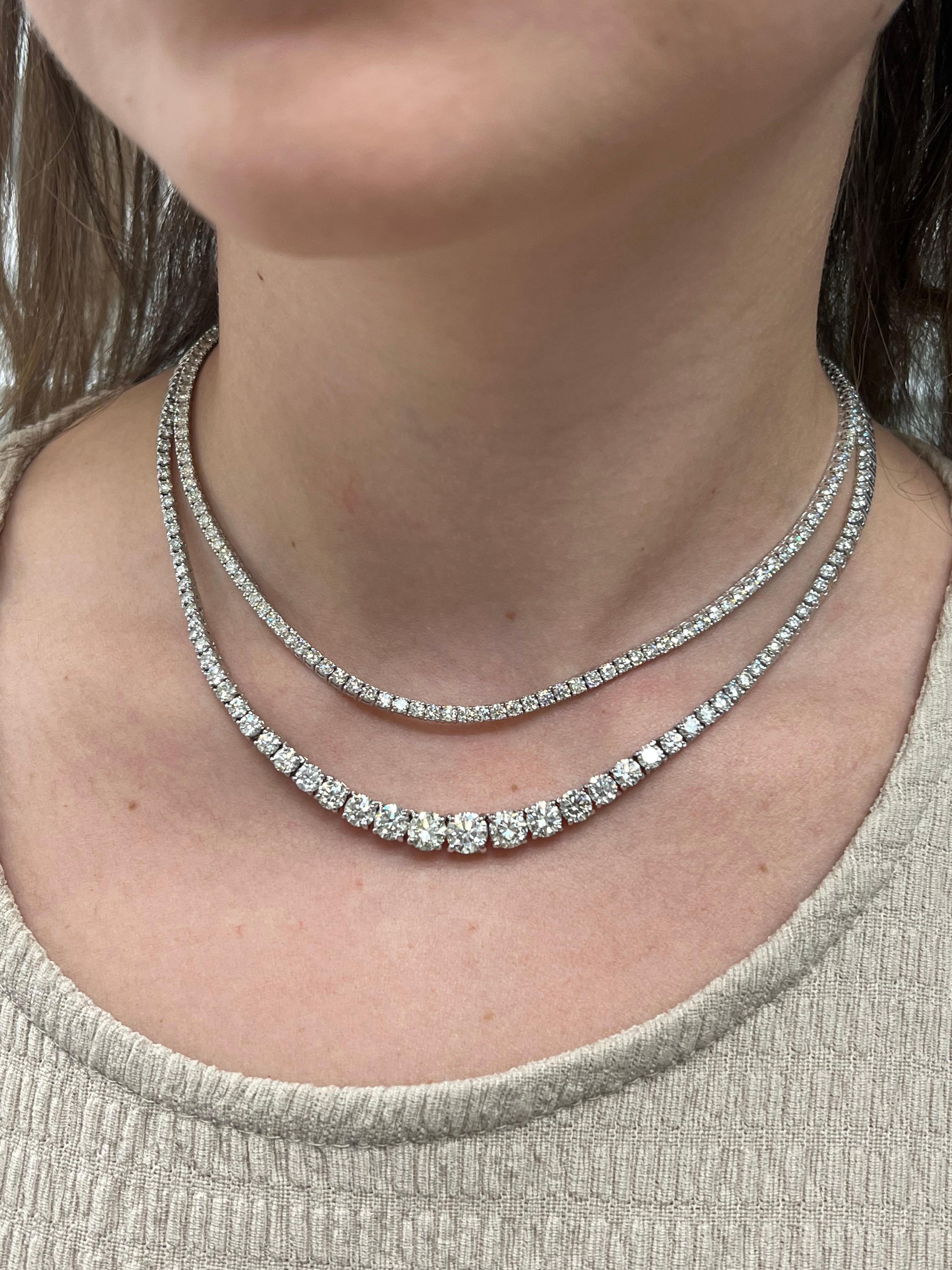 This Classic Graduated Diamond Tennis Necklace is a head-turner. The elegance of this piece will make your chest glow and sparkle with diamonds. Each stone is set with precision to allow maximum brilliance of the stones to help you keep