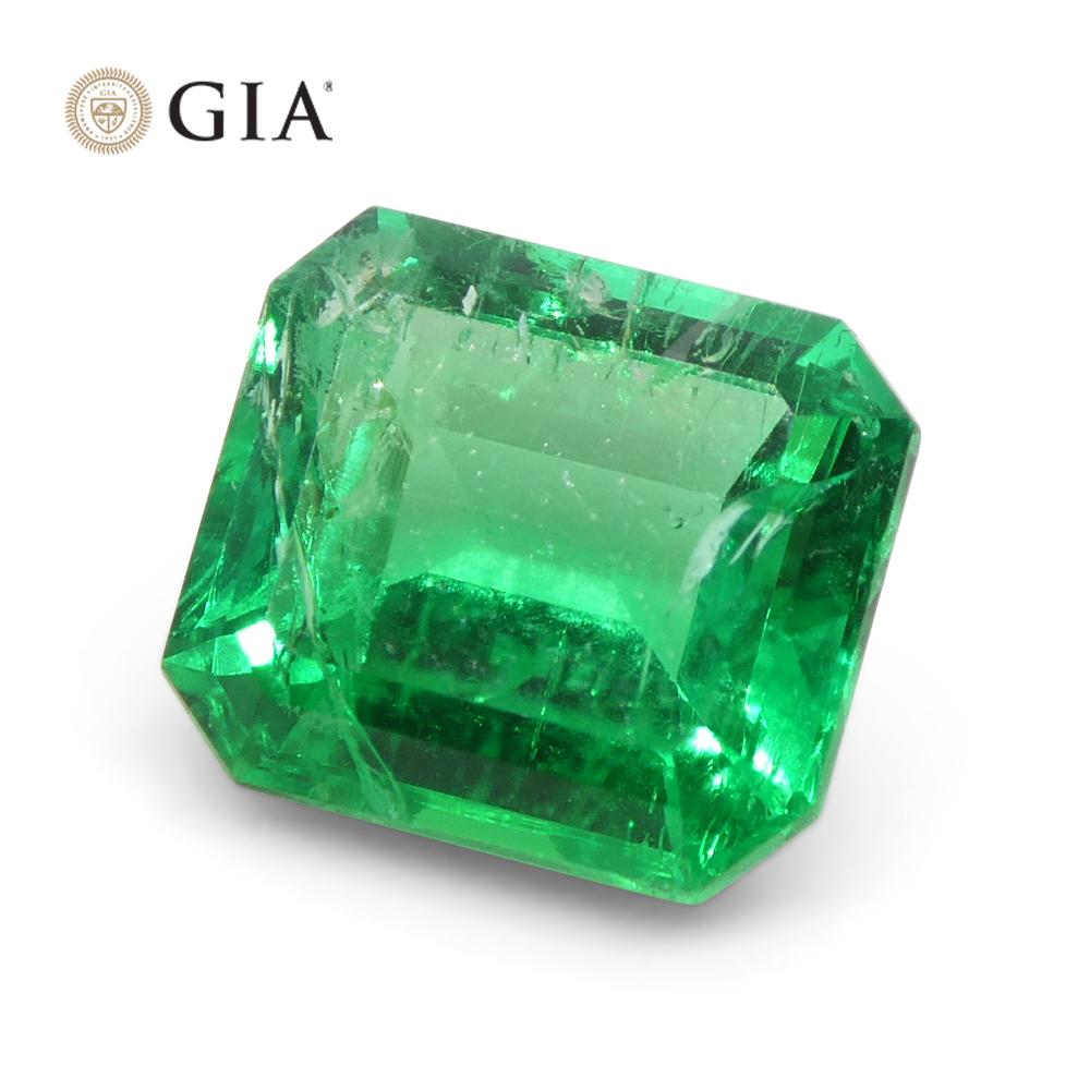 1.5ct Octagonal/Emerald Green Emerald GIA Certified Colombia   For Sale 7