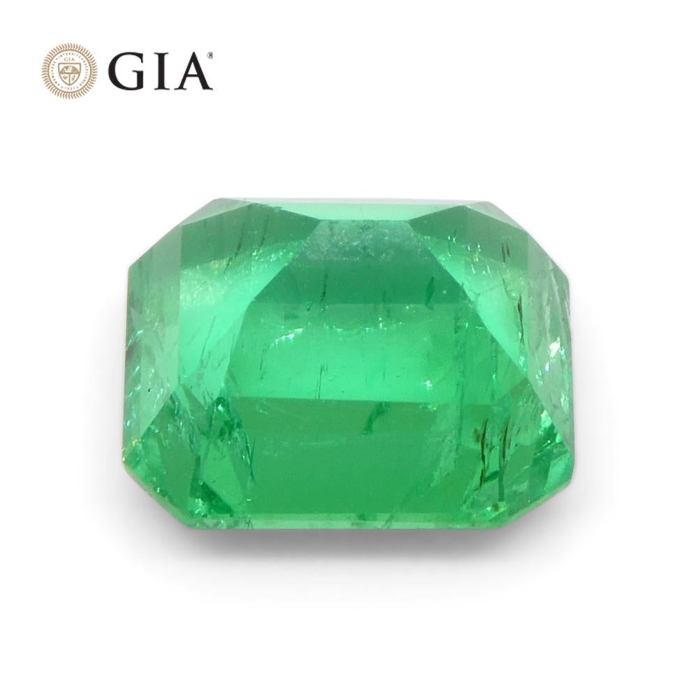 1.5ct Octagonal/Emerald Green Emerald GIA Certified Colombia   In New Condition For Sale In Toronto, Ontario
