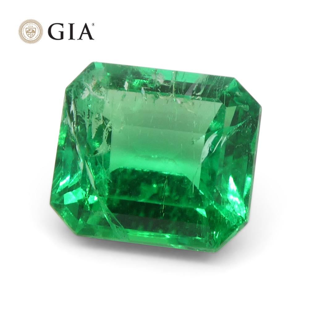 1.5ct Octagonal/Emerald Green Emerald GIA Certified Colombia   For Sale 1