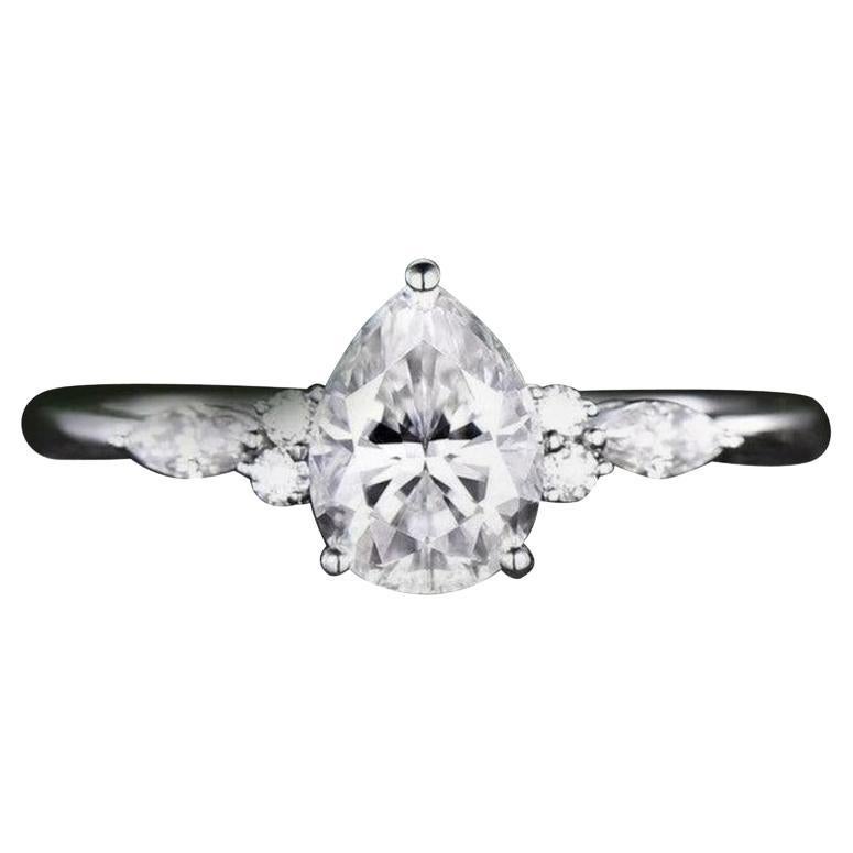 1.5CT Pear Cut Moissanite Engagement Ring 925 Sterling Silver Ring Gift For Her.